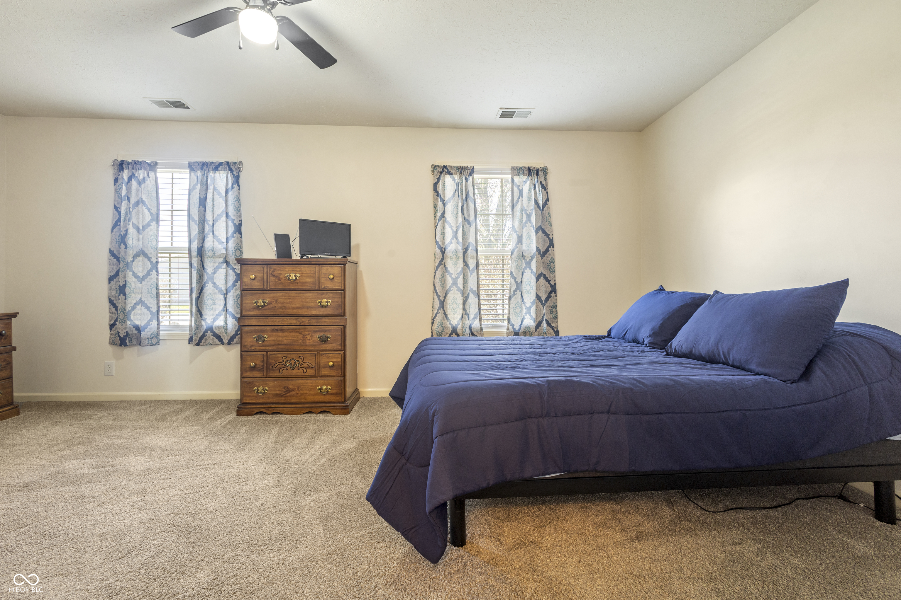 5233 Birmingham Drive