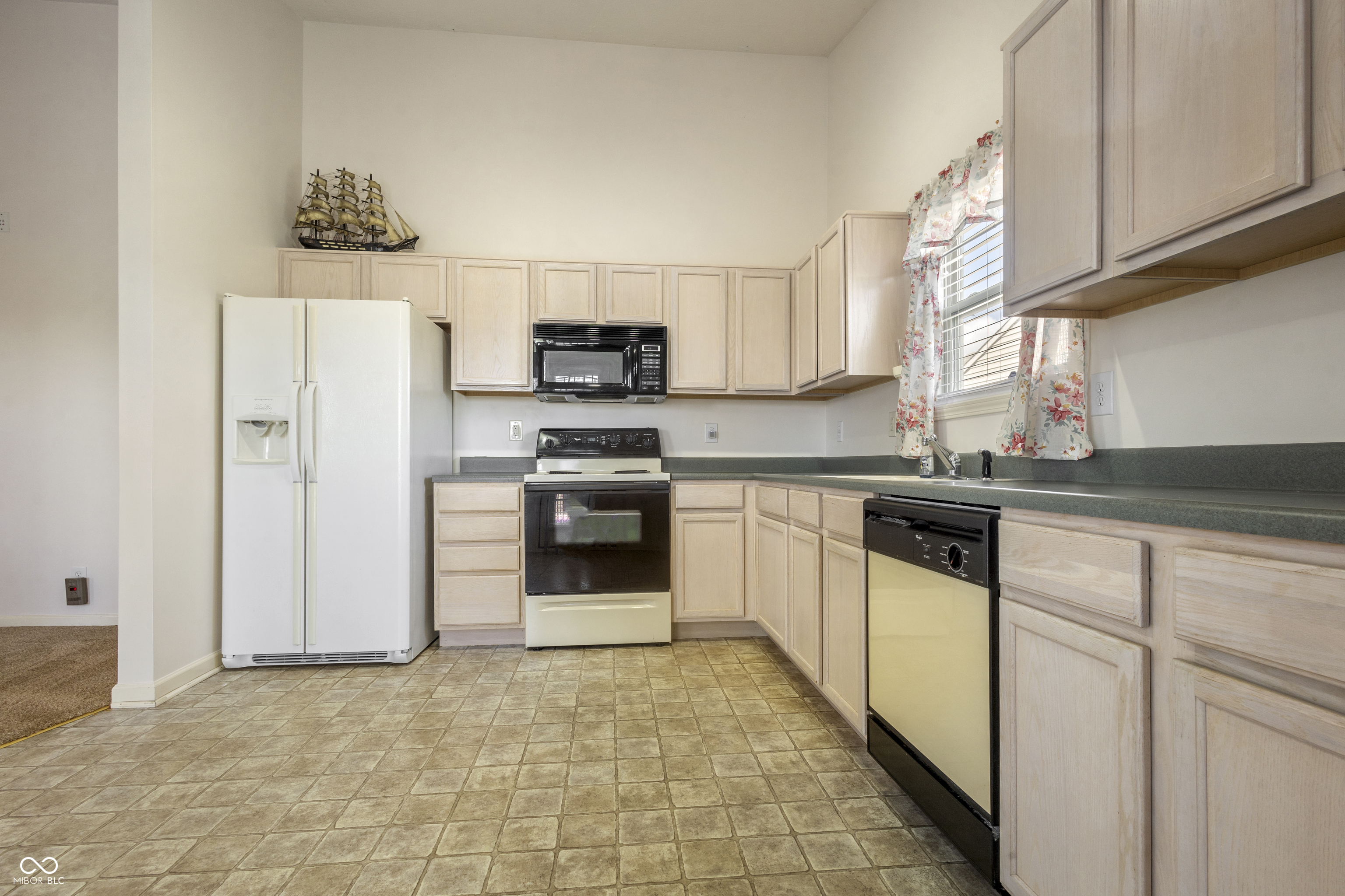 5233 Birmingham Drive