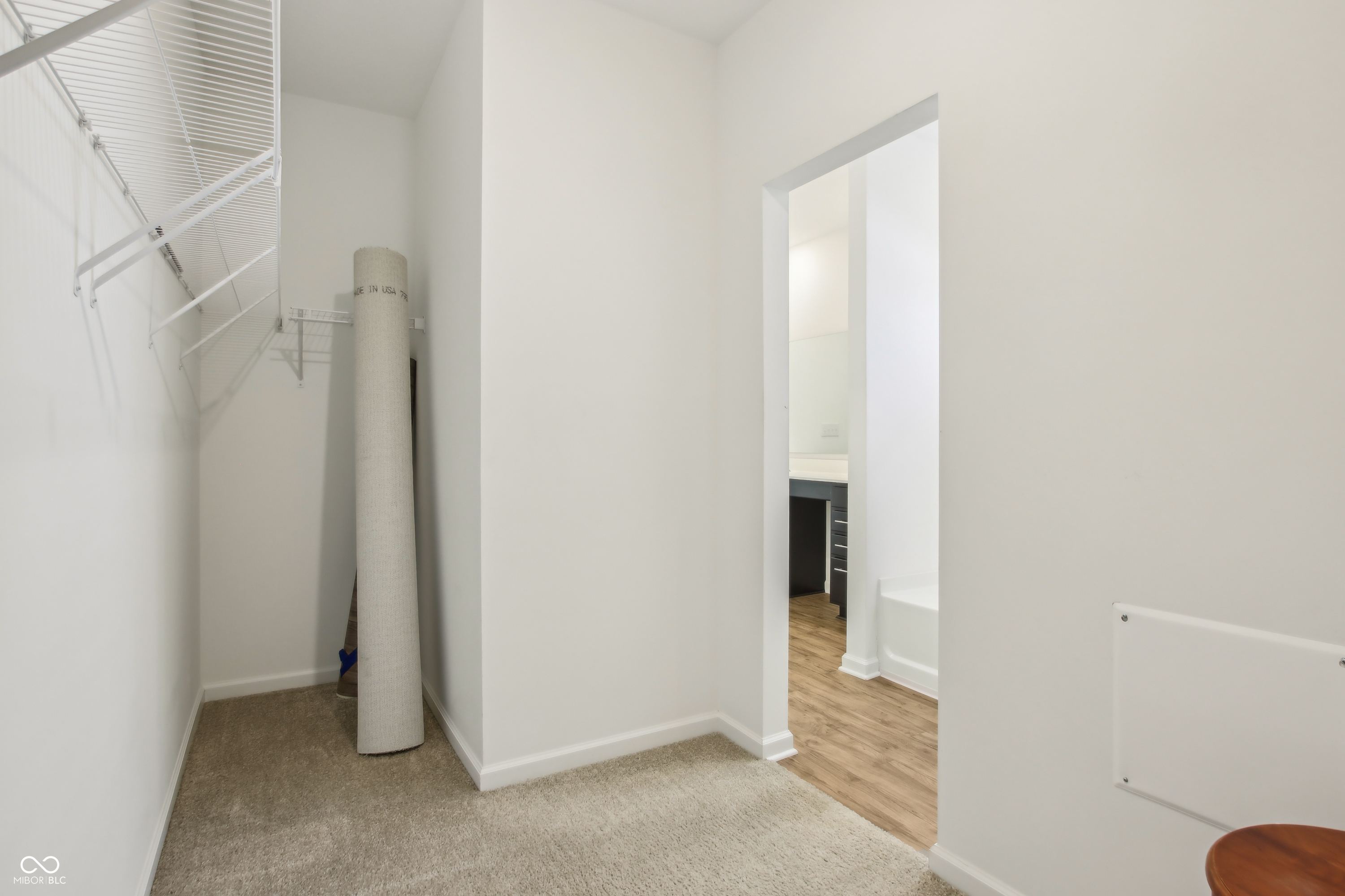 122 Winding Brook Way