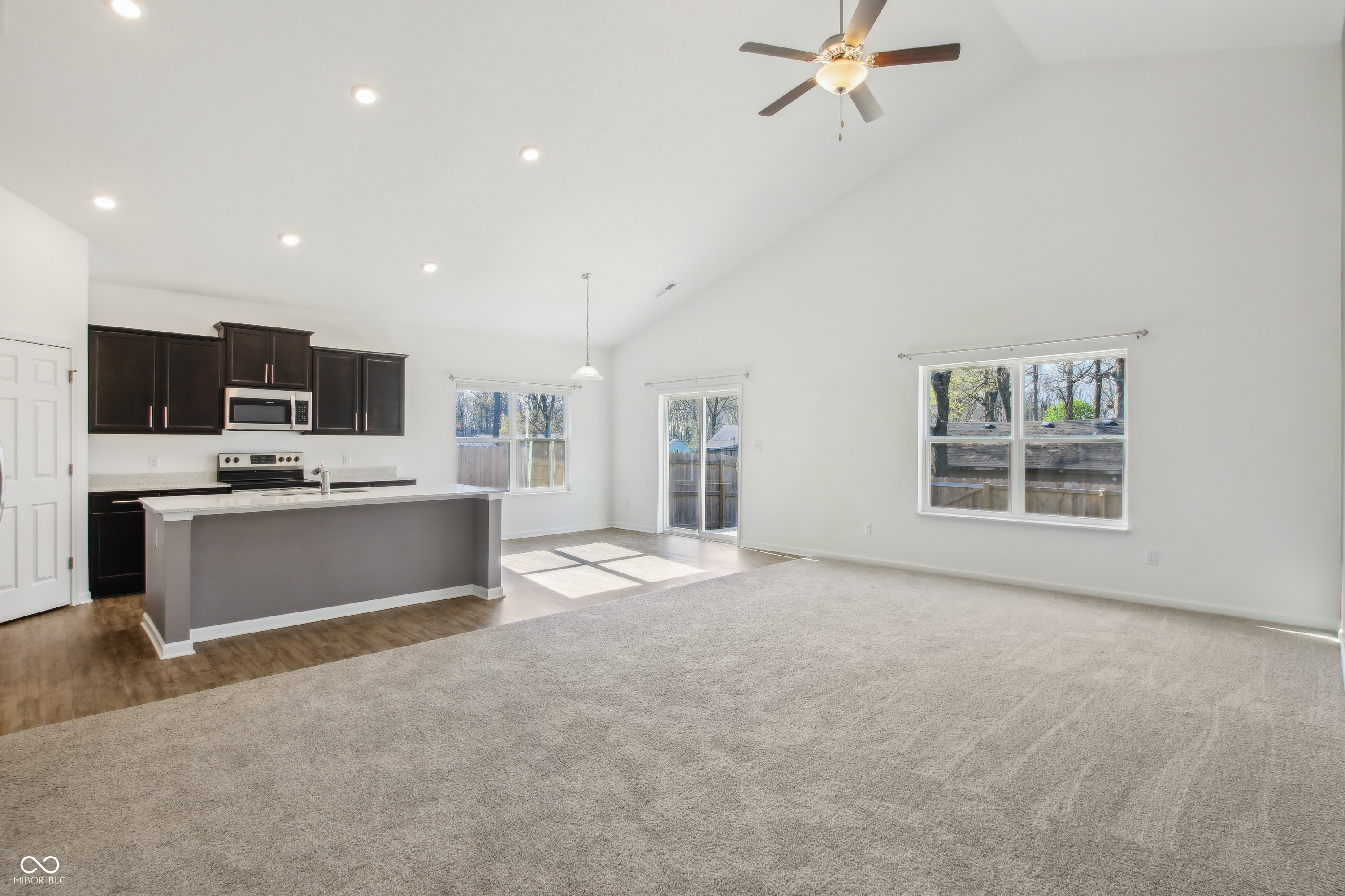 122 Winding Brook Way