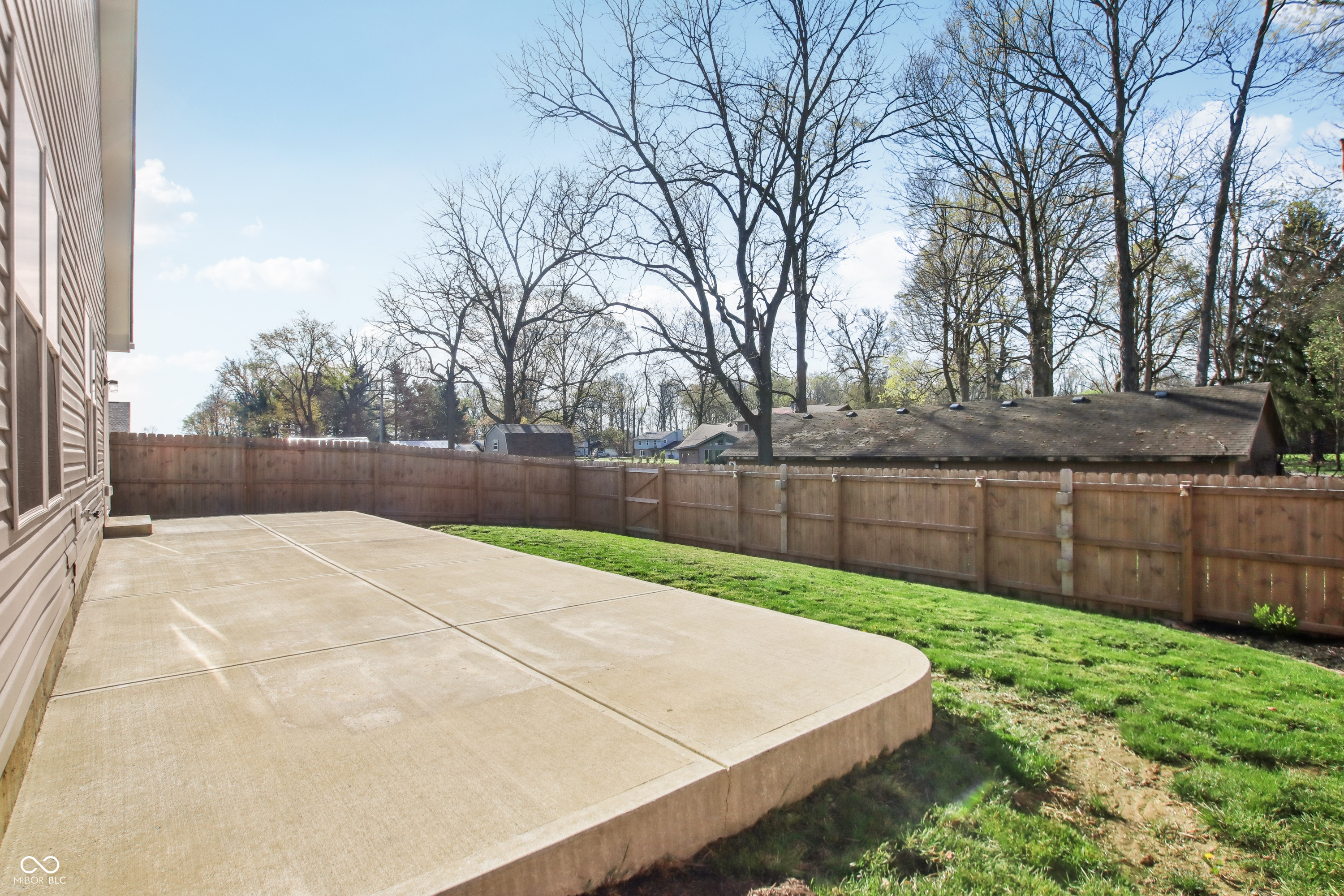 122 Winding Brook Way