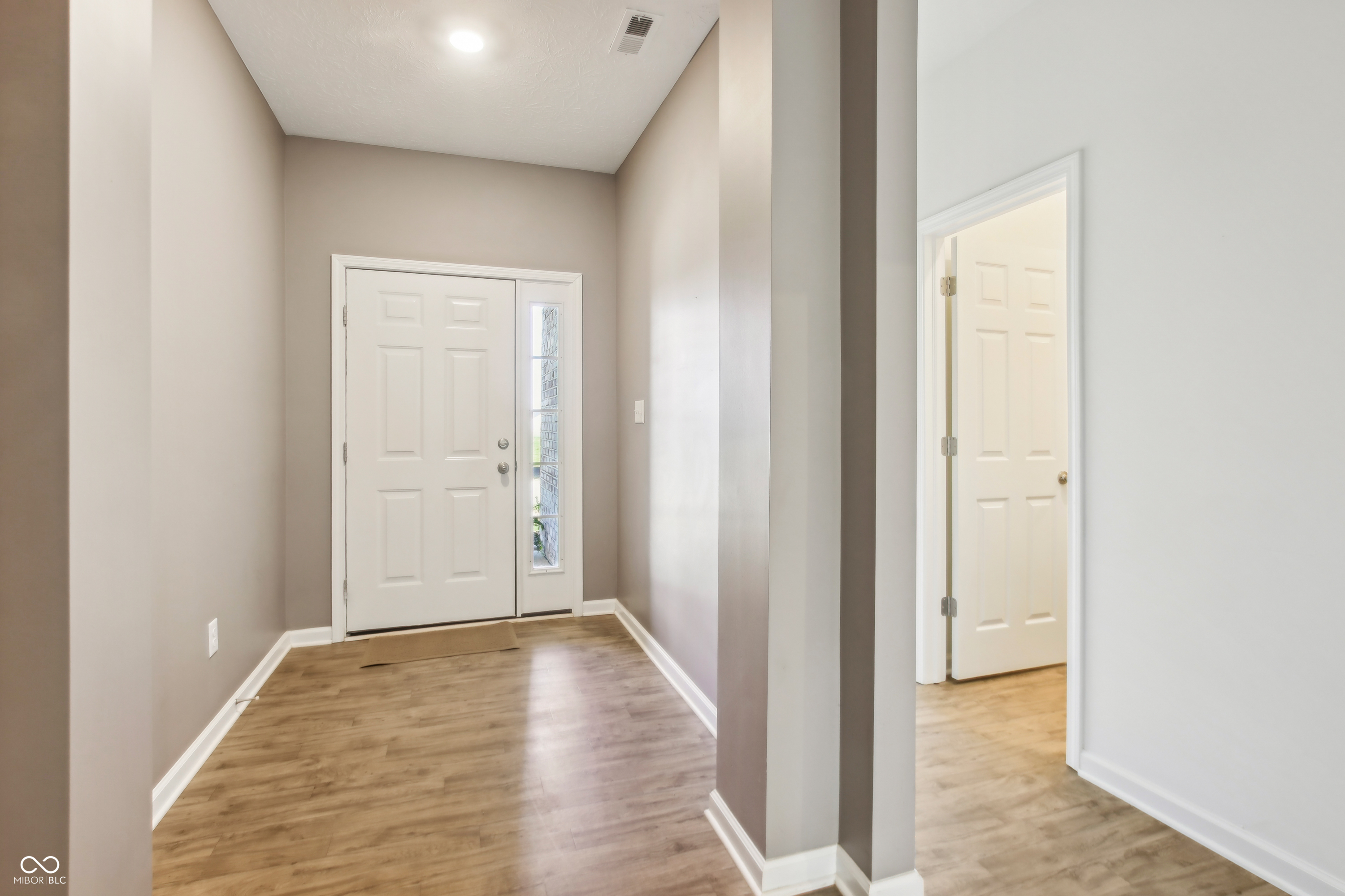 122 Winding Brook Way