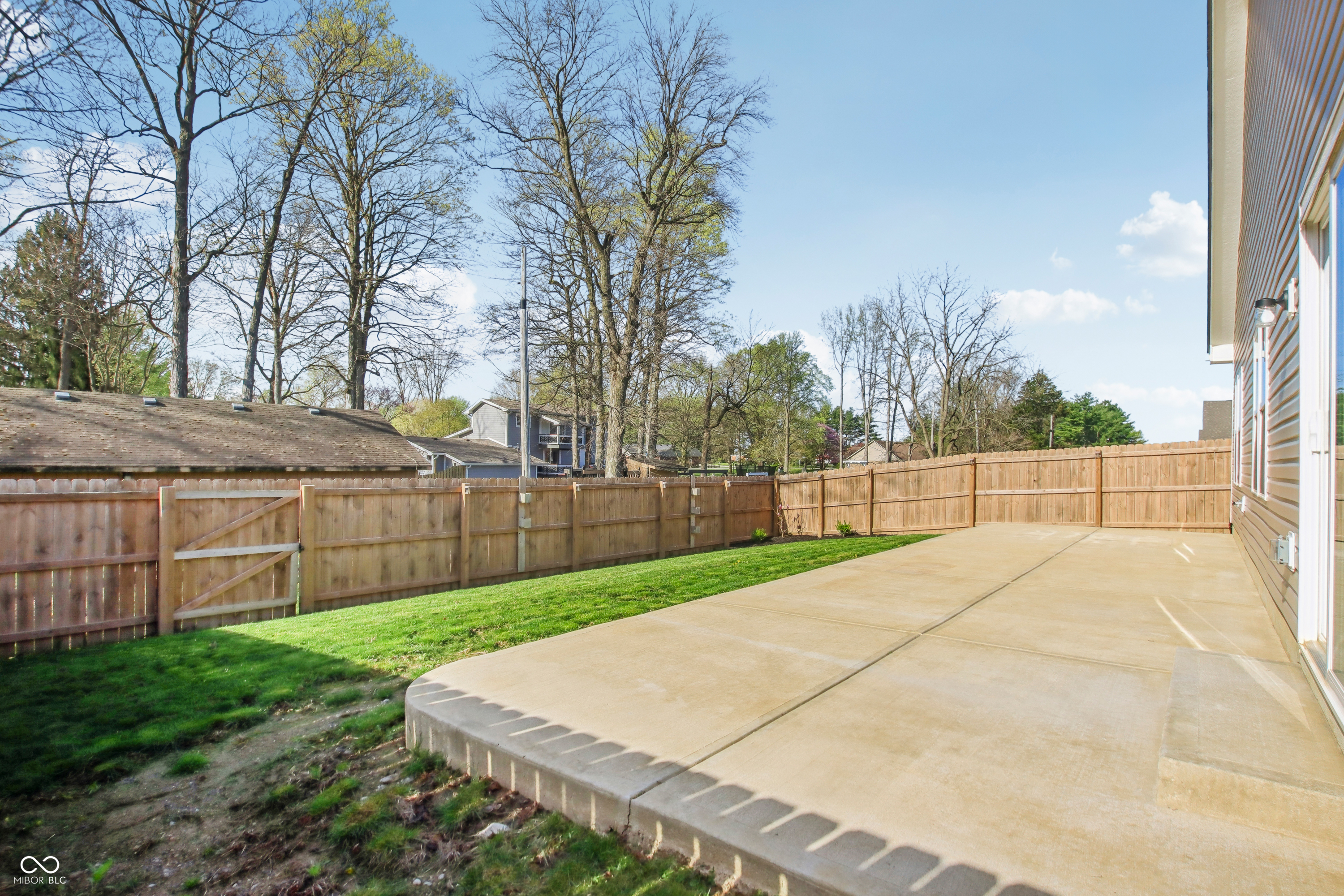 122 Winding Brook Way