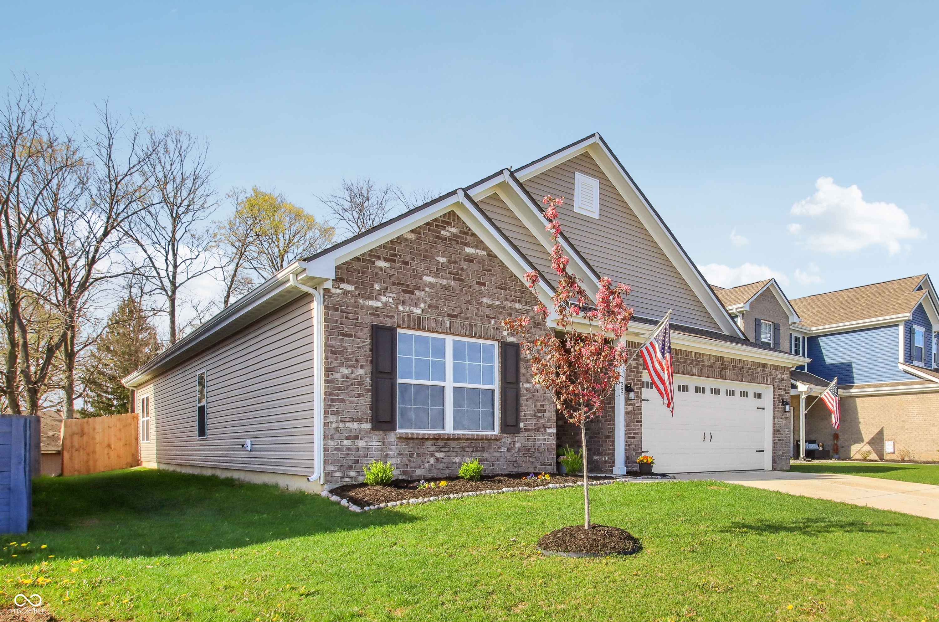122 Winding Brook Way
