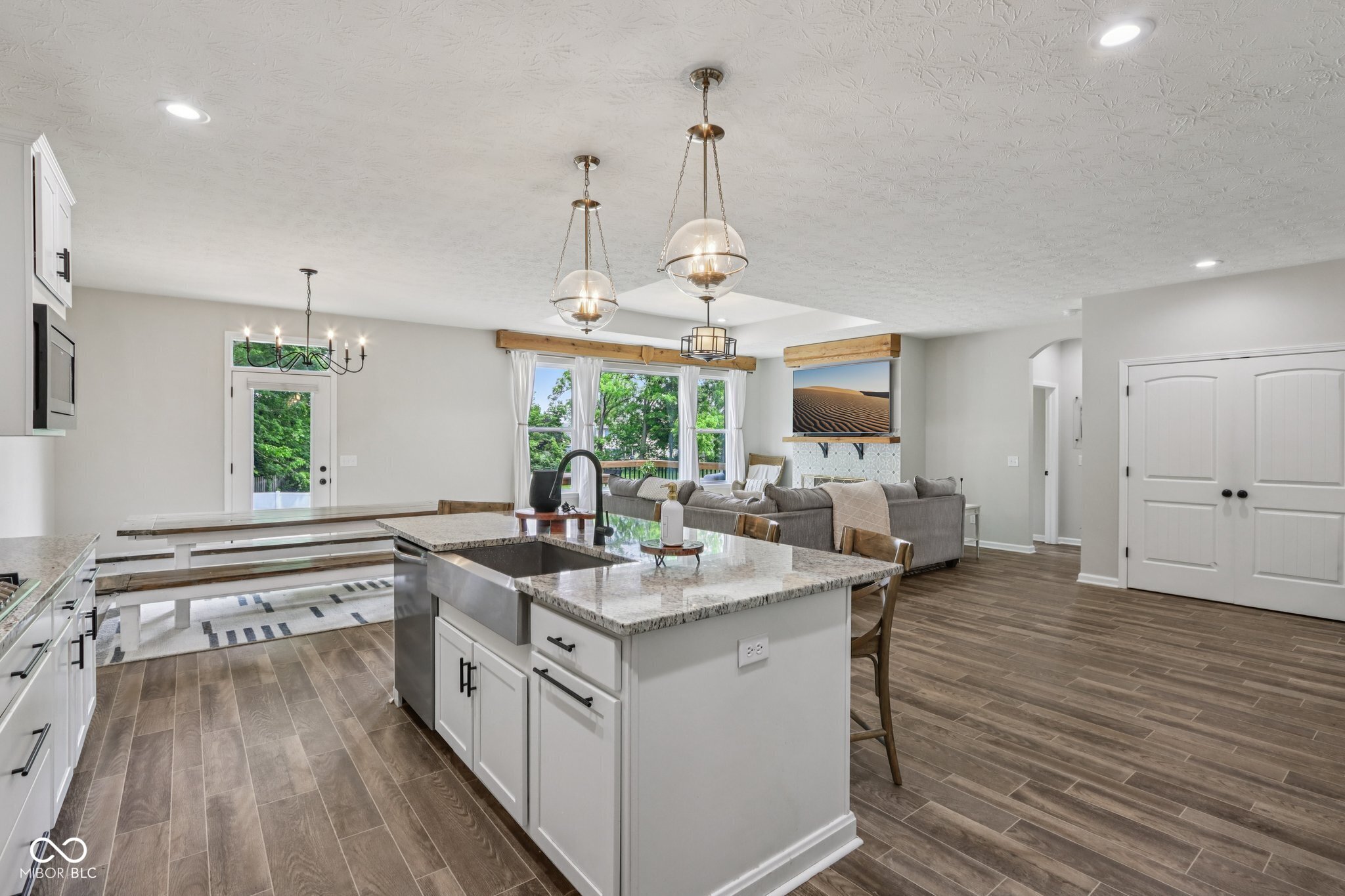 14729 Erica Lane