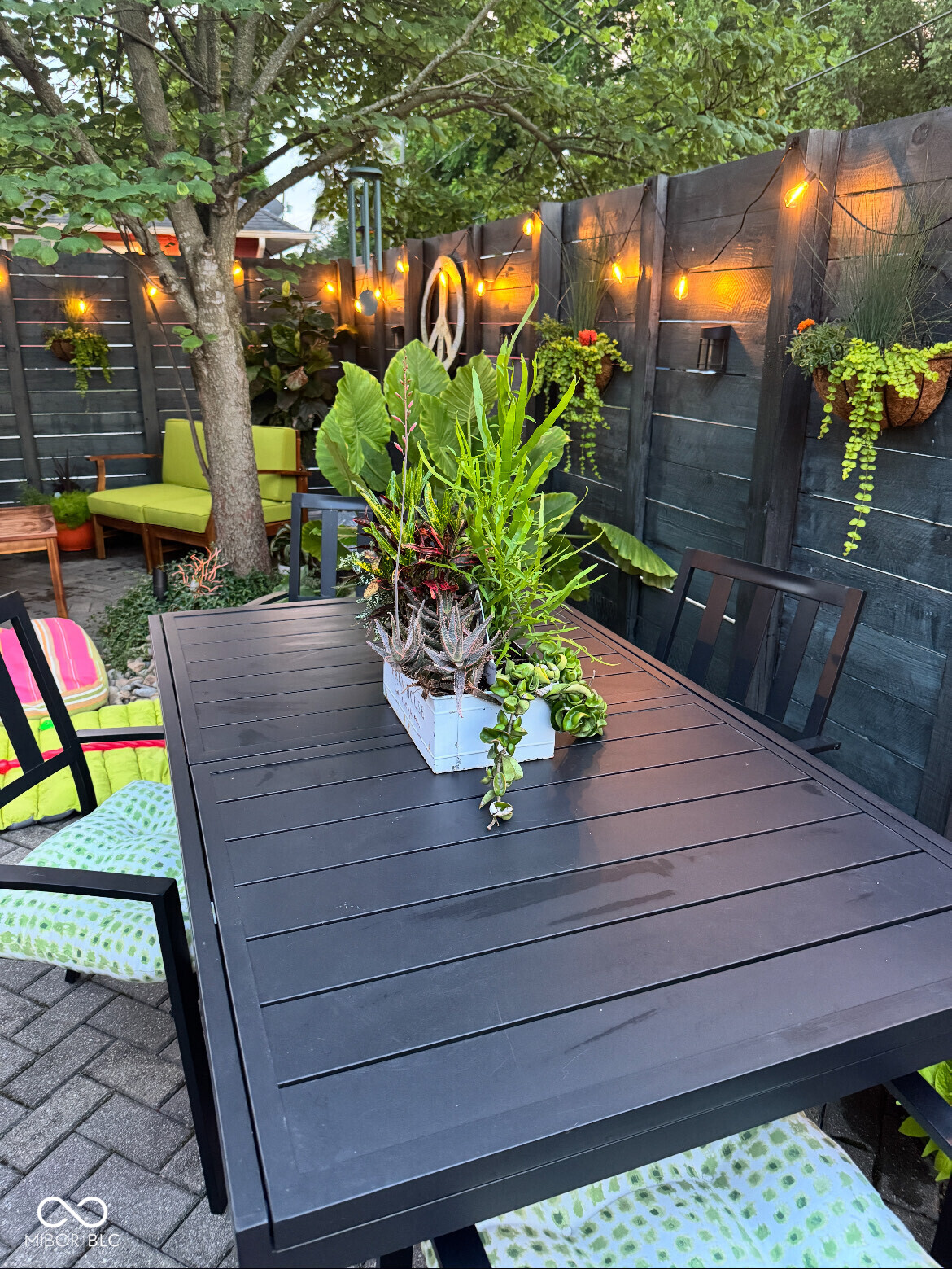 4702 N Illinois Street