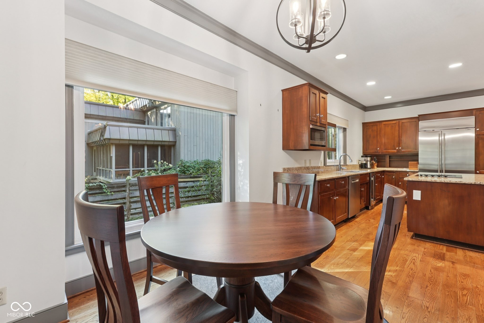 8391 N Illinois Street