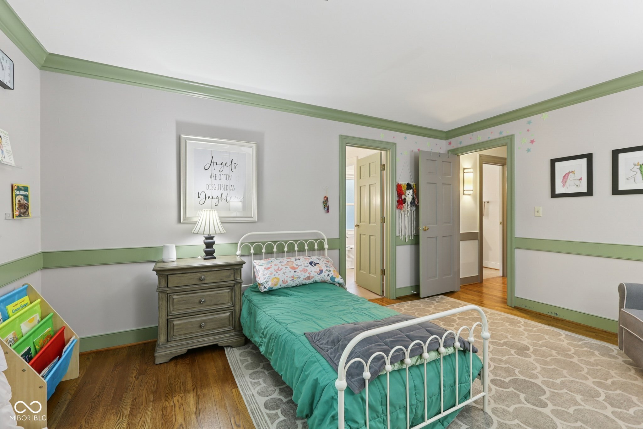 8391 N Illinois Street