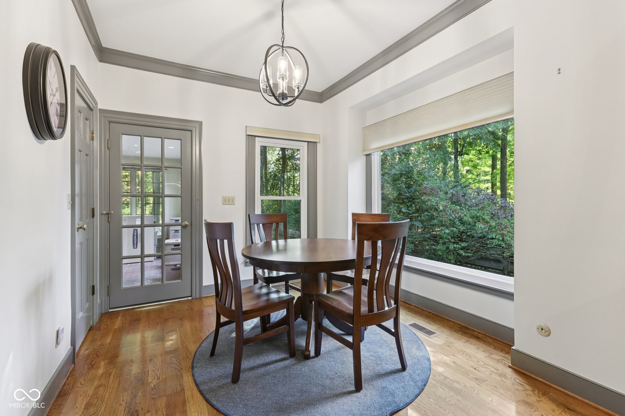 8391 N Illinois Street