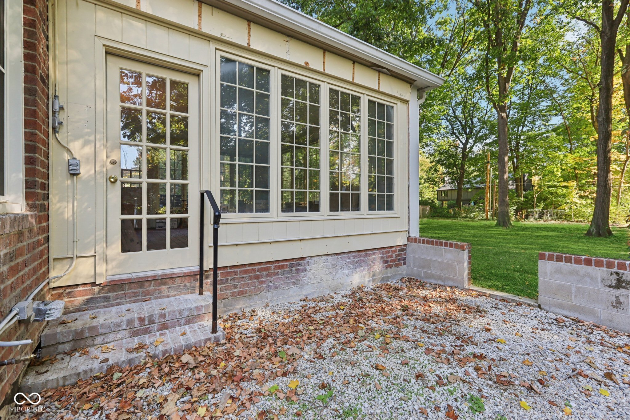 8391 N Illinois Street