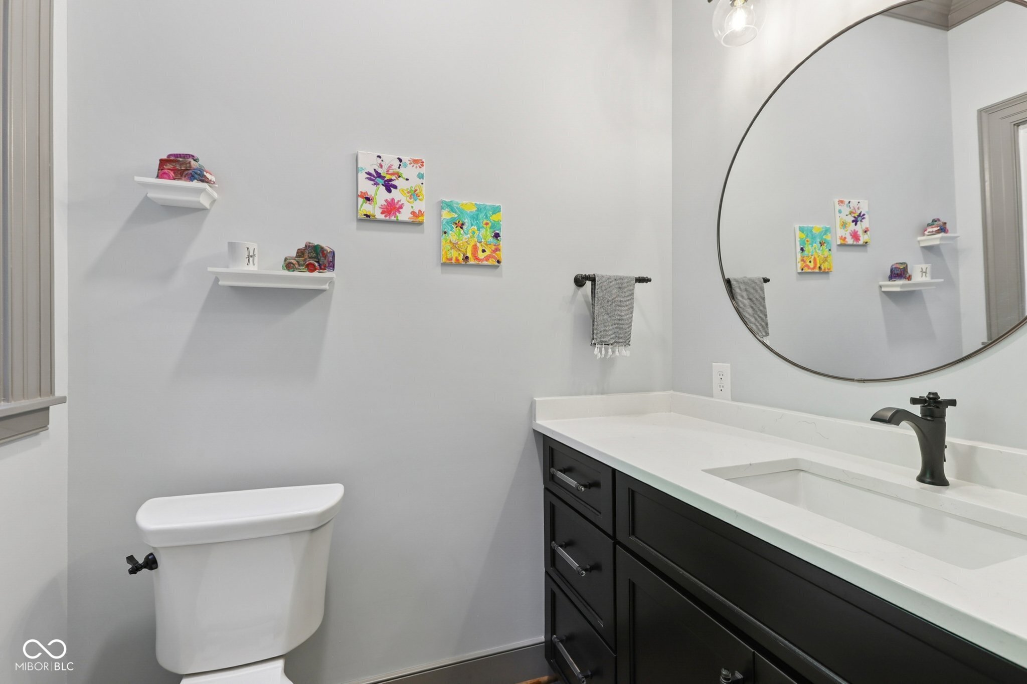 8391 N Illinois Street