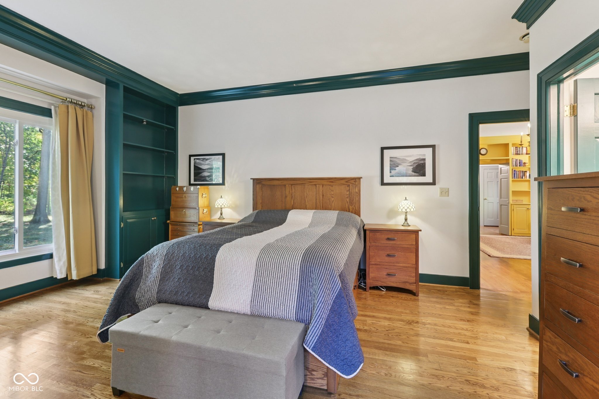 8391 N Illinois Street