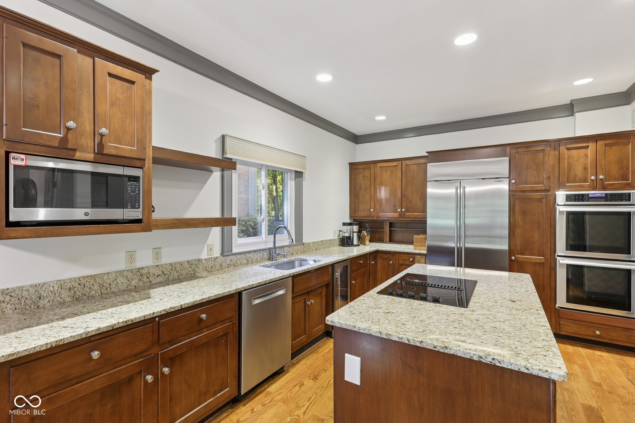 8391 N Illinois Street