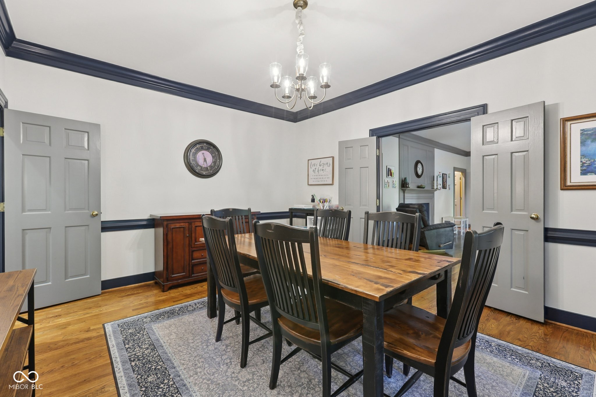 8391 N Illinois Street