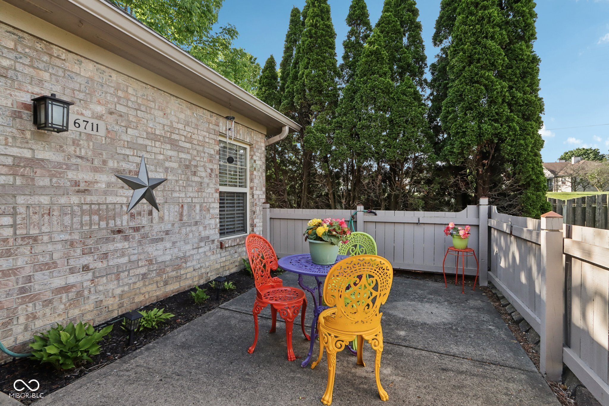 6711 Bridgefield Way