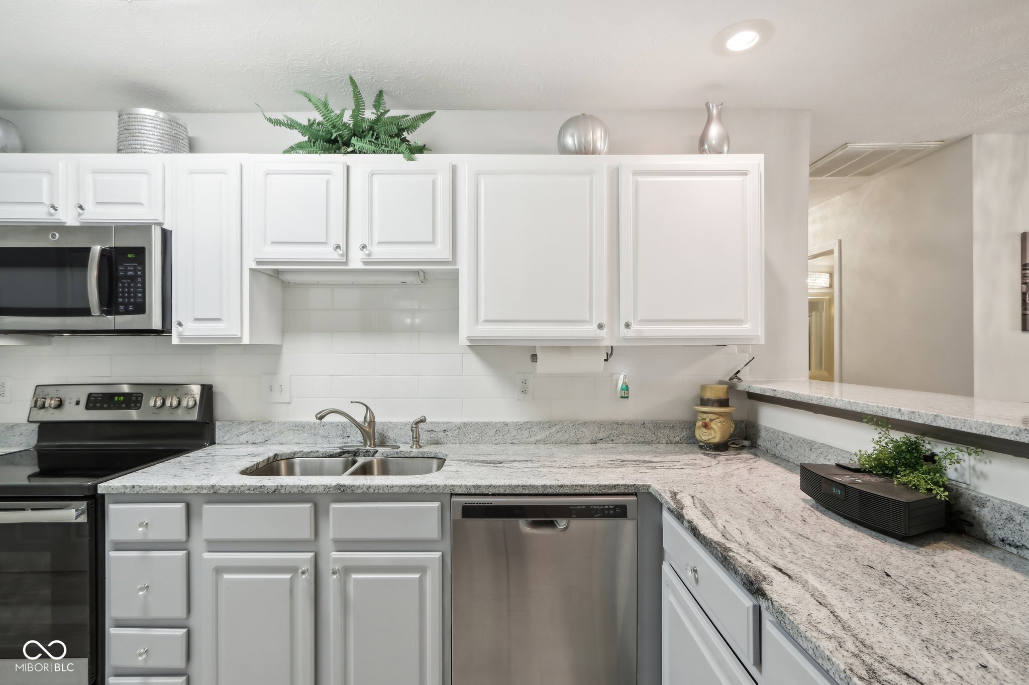 6711 Bridgefield Way