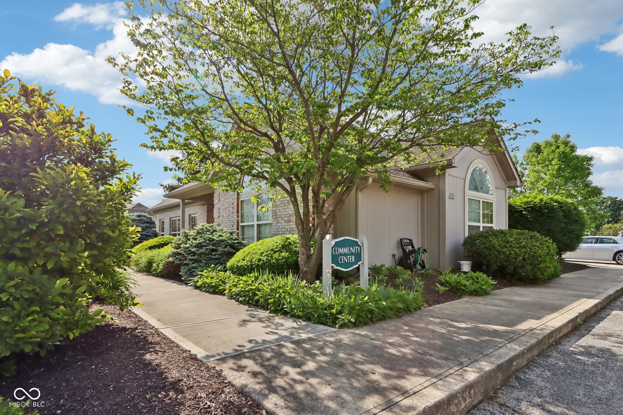 6711 Bridgefield Way