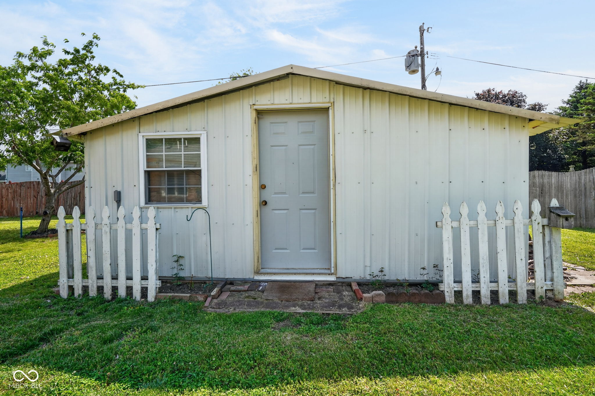 209 Ann Avenue