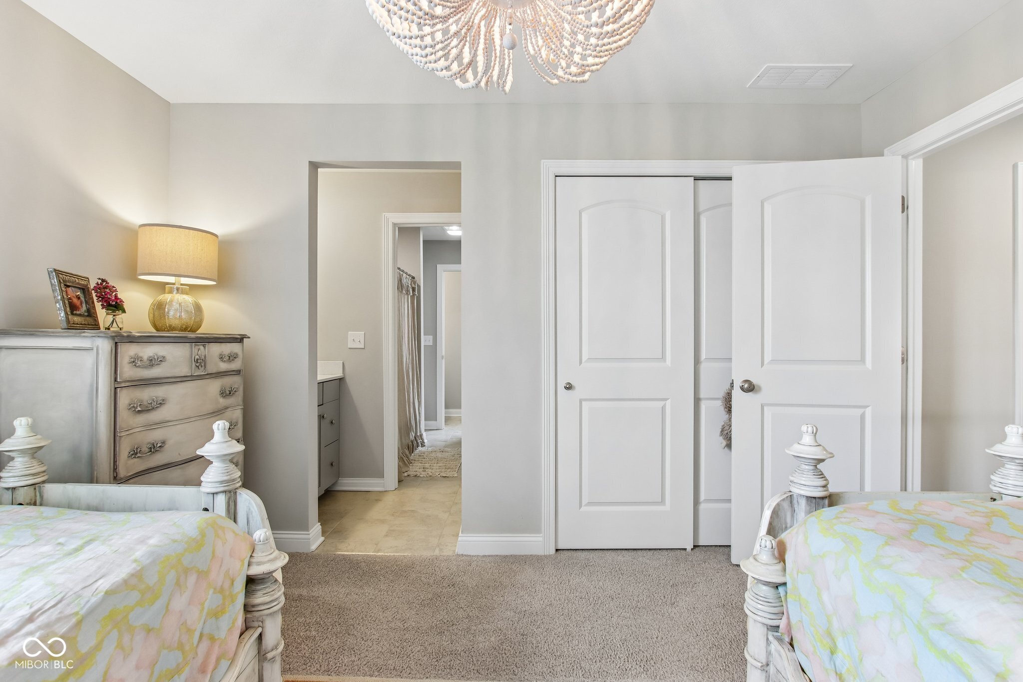 2661 Paperbark Creek Drive