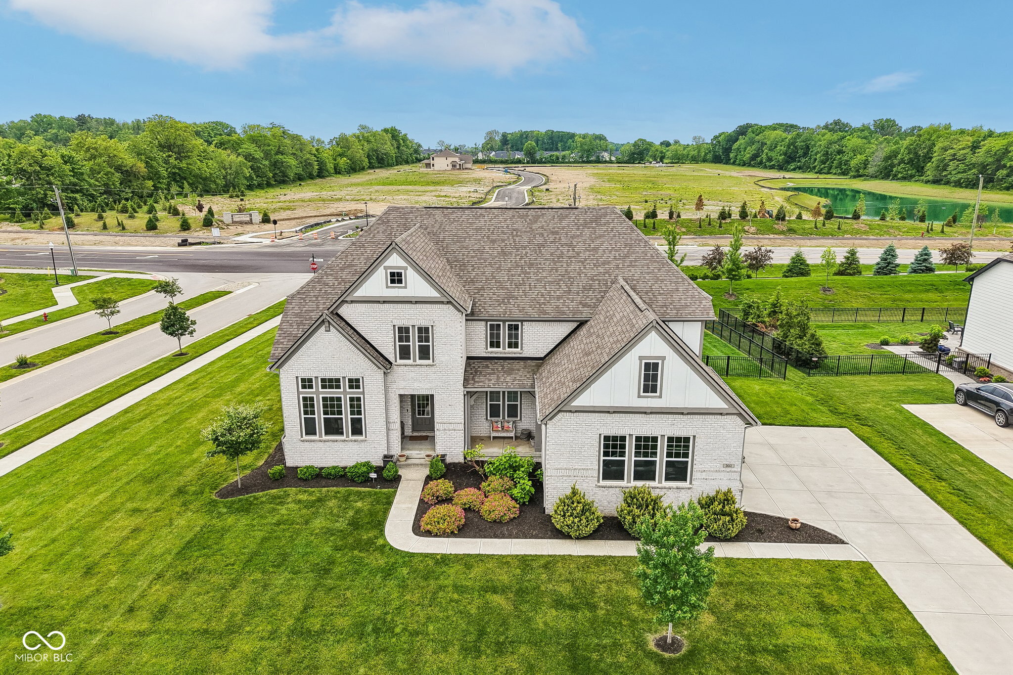 2661 Paperbark Creek Drive