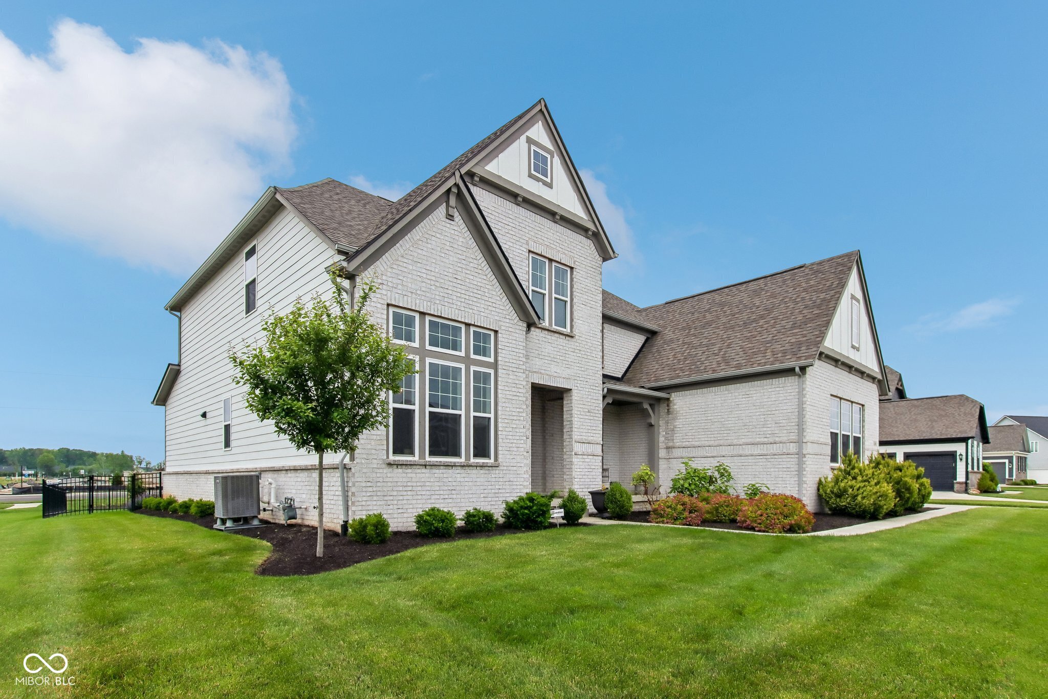 2661 Paperbark Creek Drive