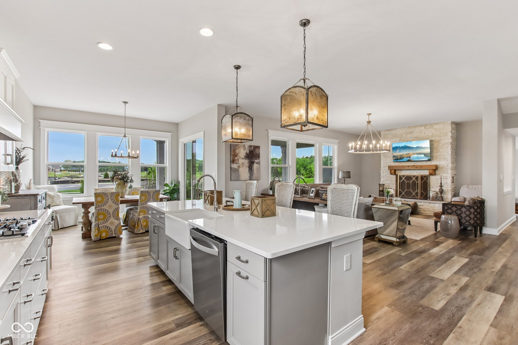 2661 Paperbark Creek Drive