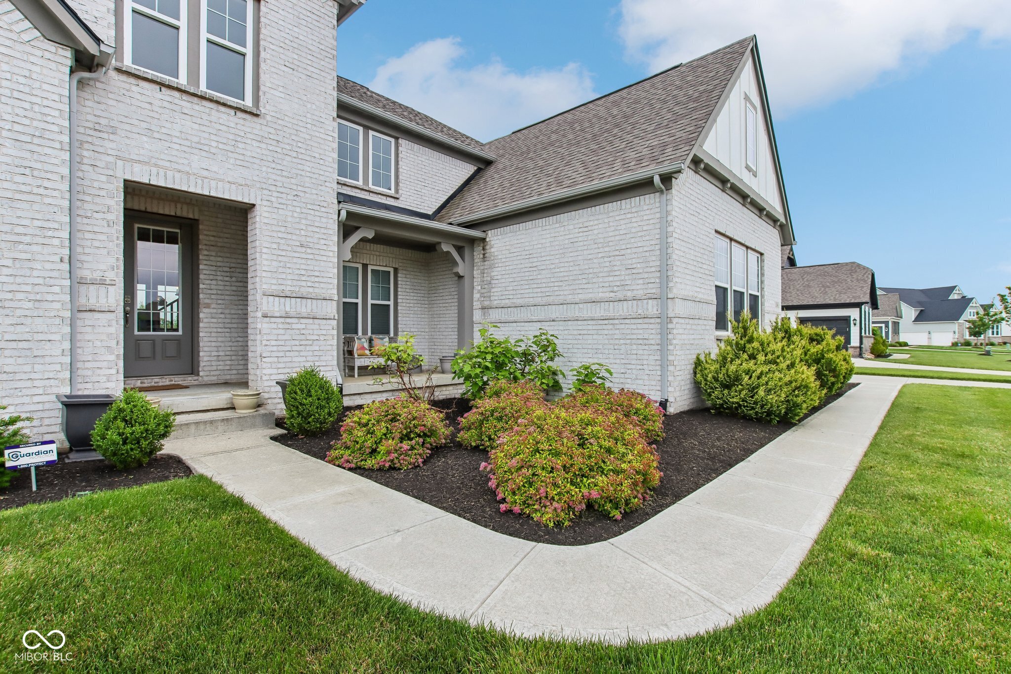 2661 Paperbark Creek Drive