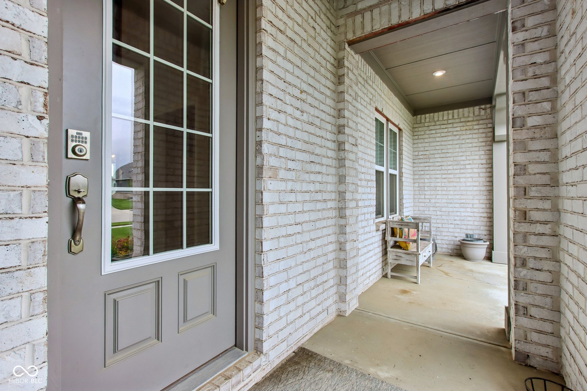 2661 Paperbark Creek Drive