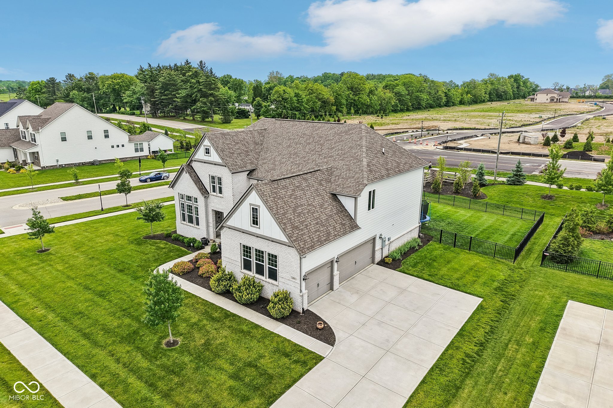2661 Paperbark Creek Drive