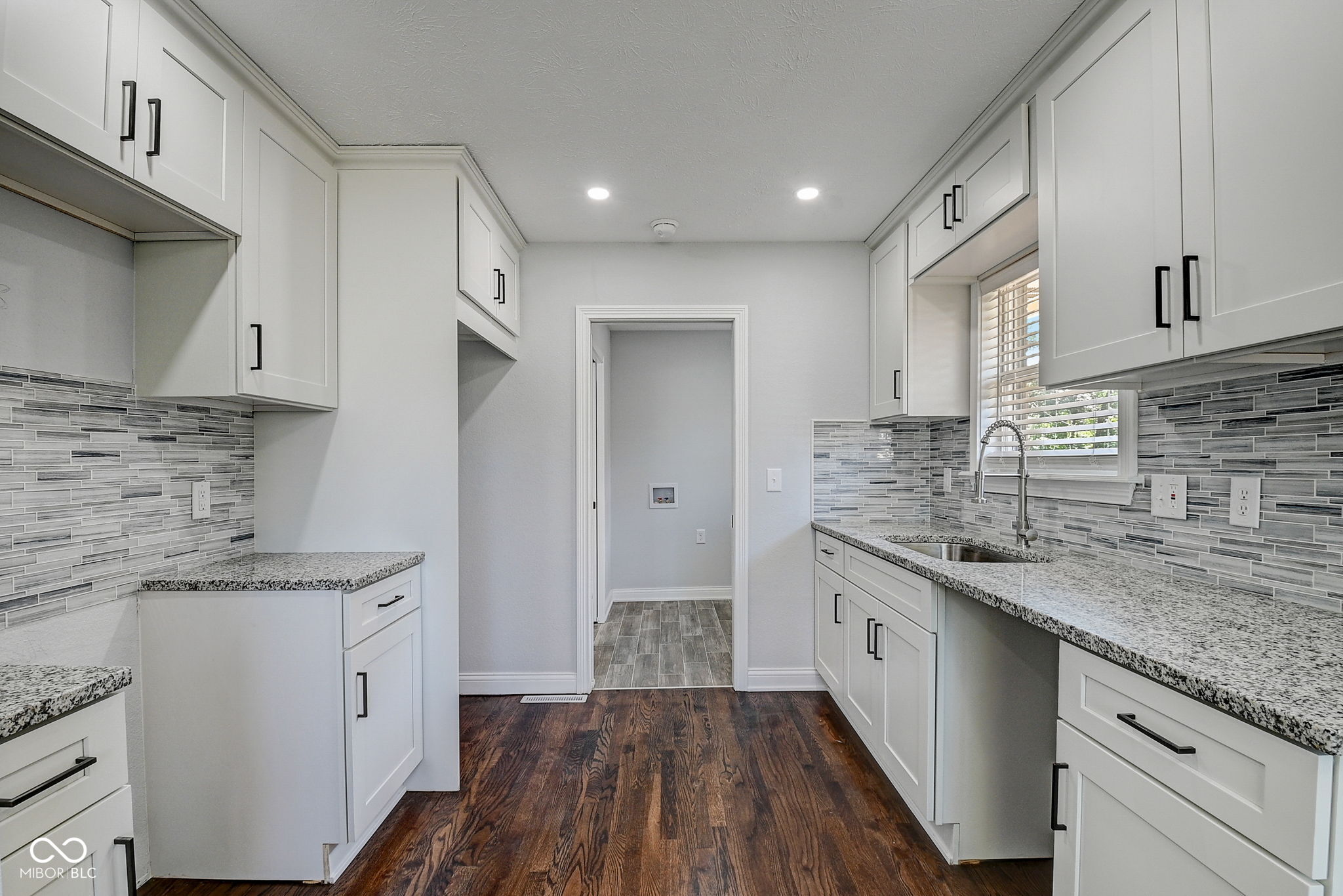 3915 N Audubon Road