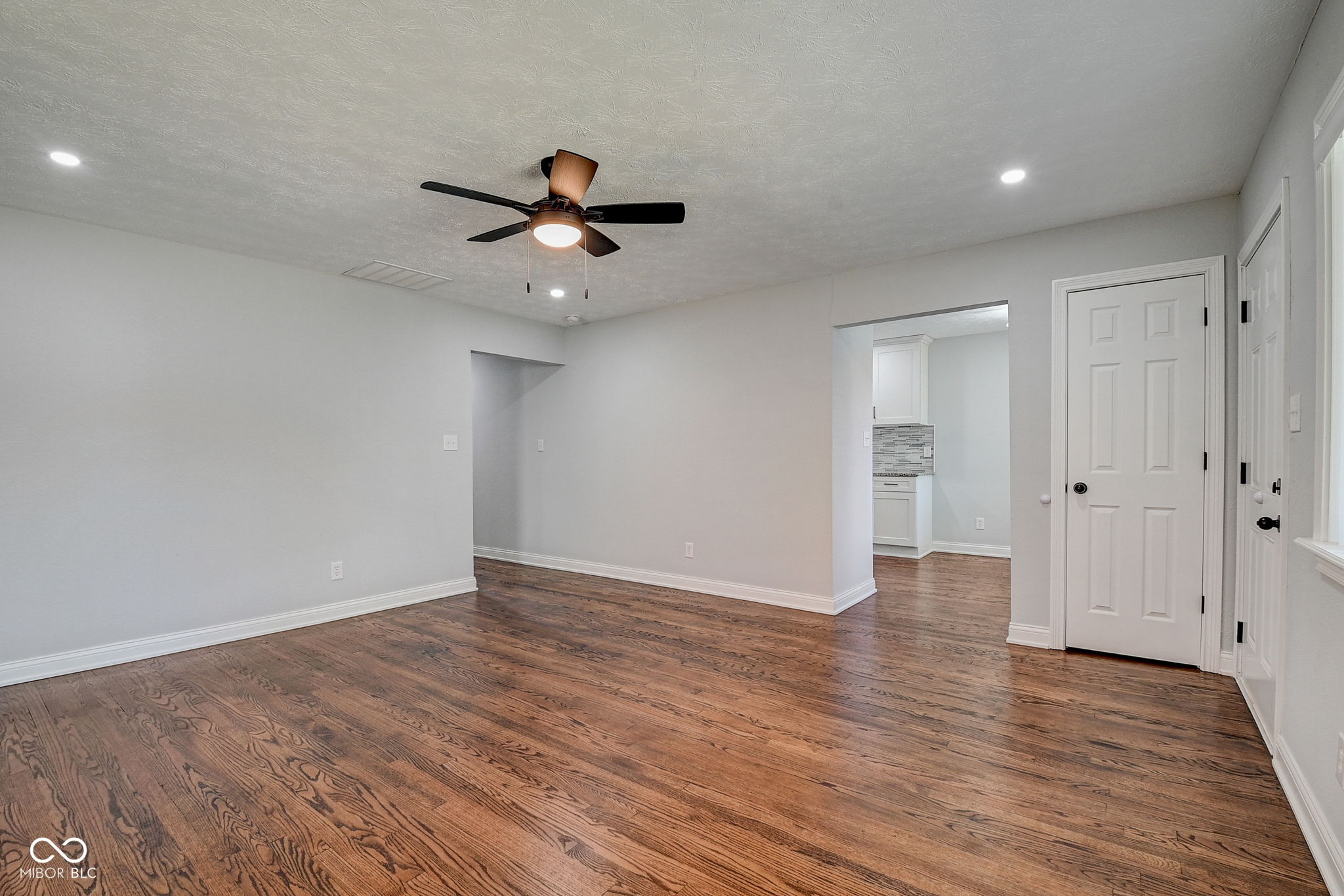 3915 N Audubon Road