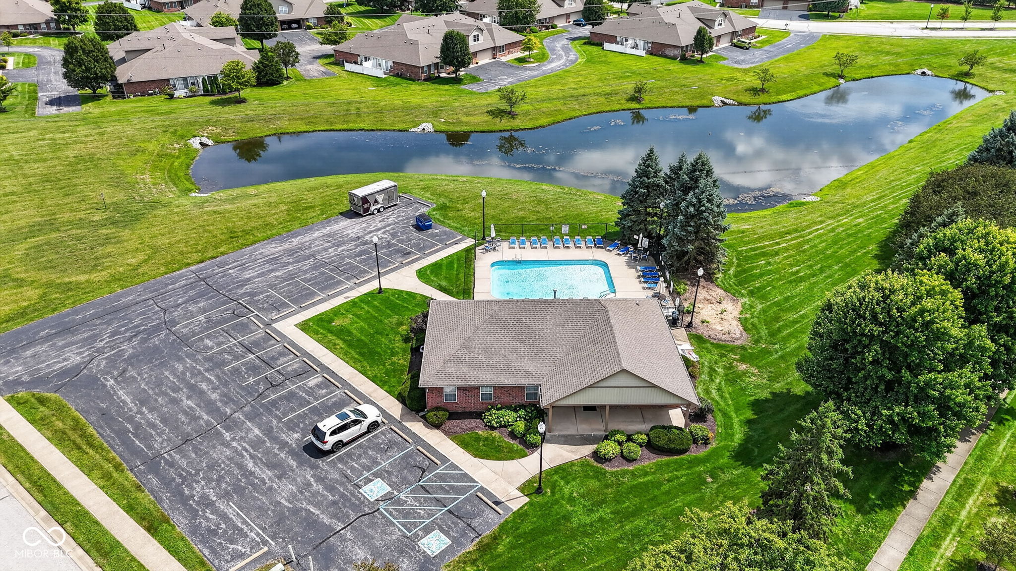 6214 Robinwood Lane