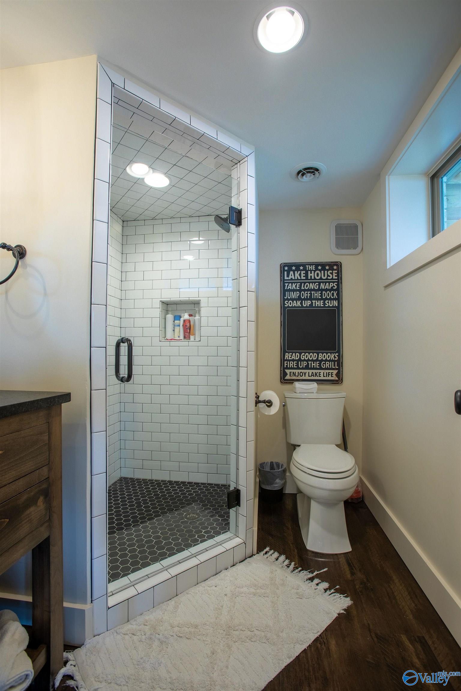 5351 Lister Ferry Road