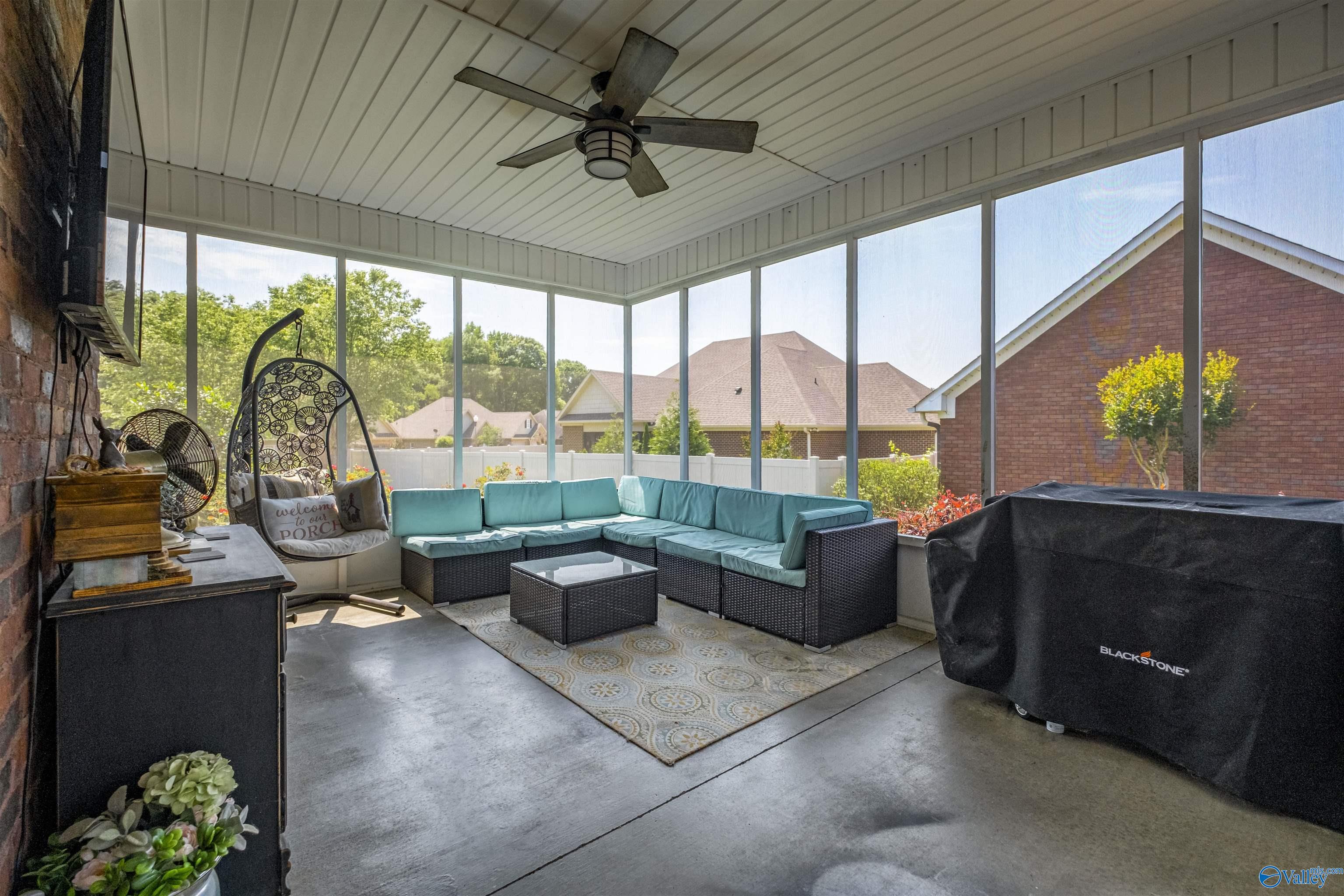 1825 Ashley Lane