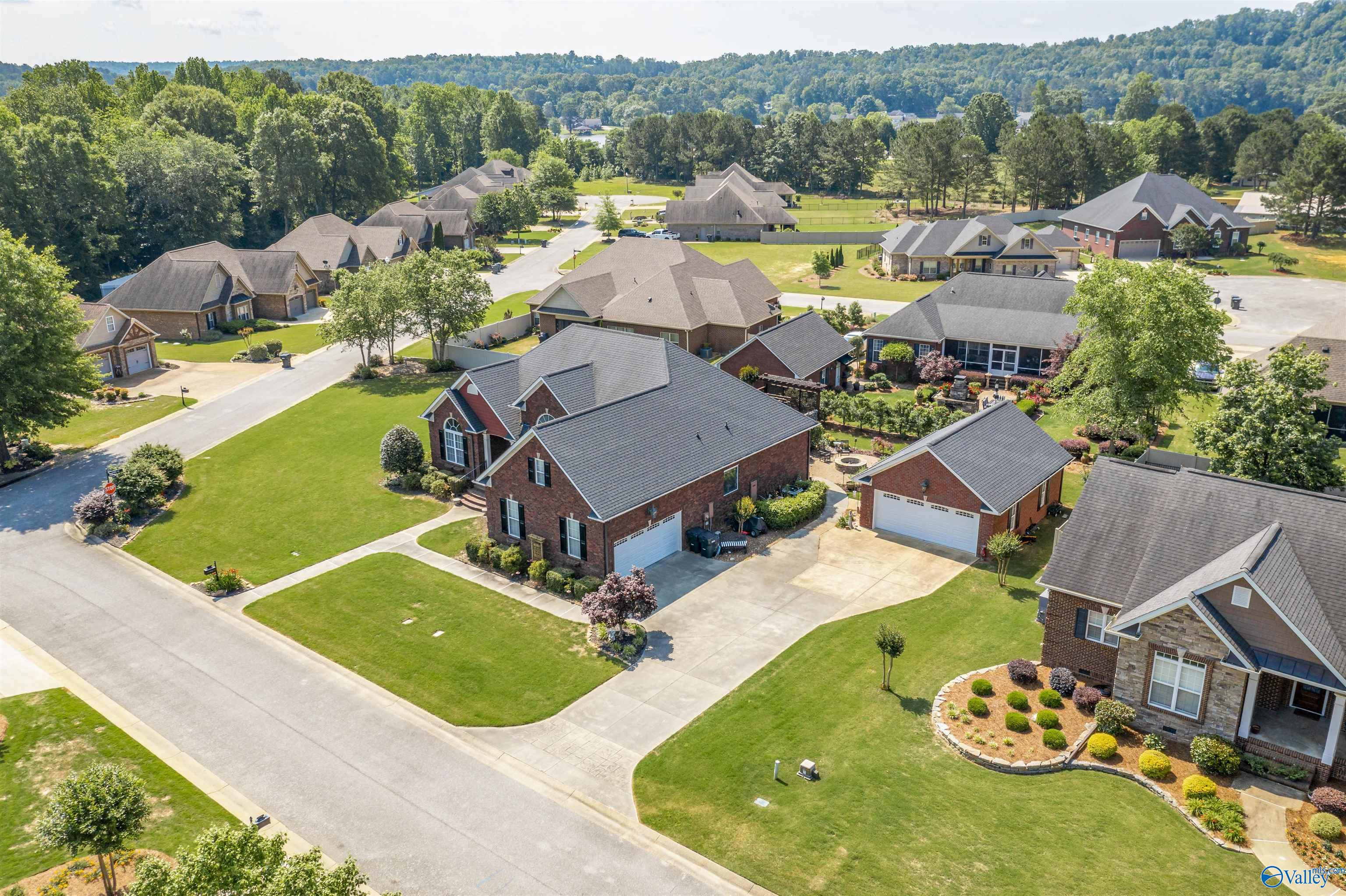 1825 Ashley Lane
