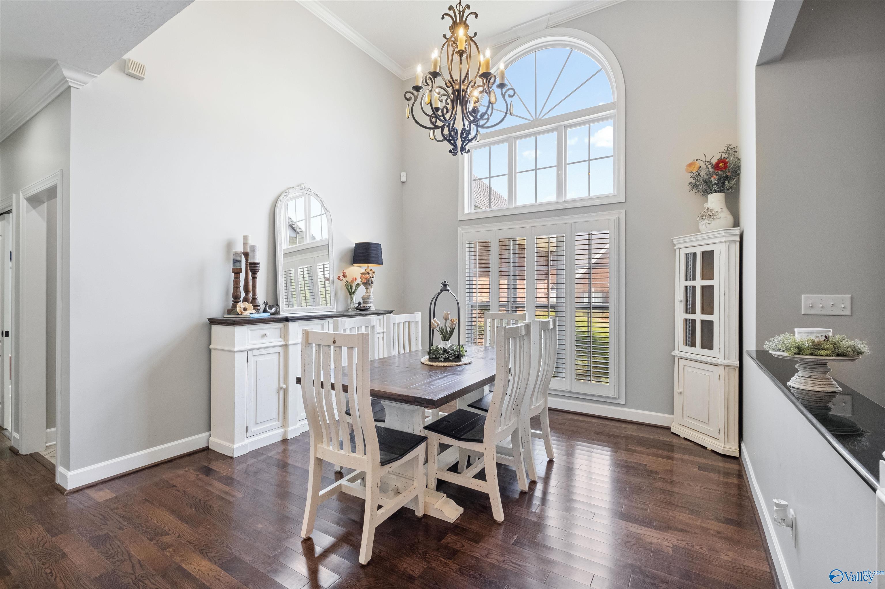 1825 Ashley Lane