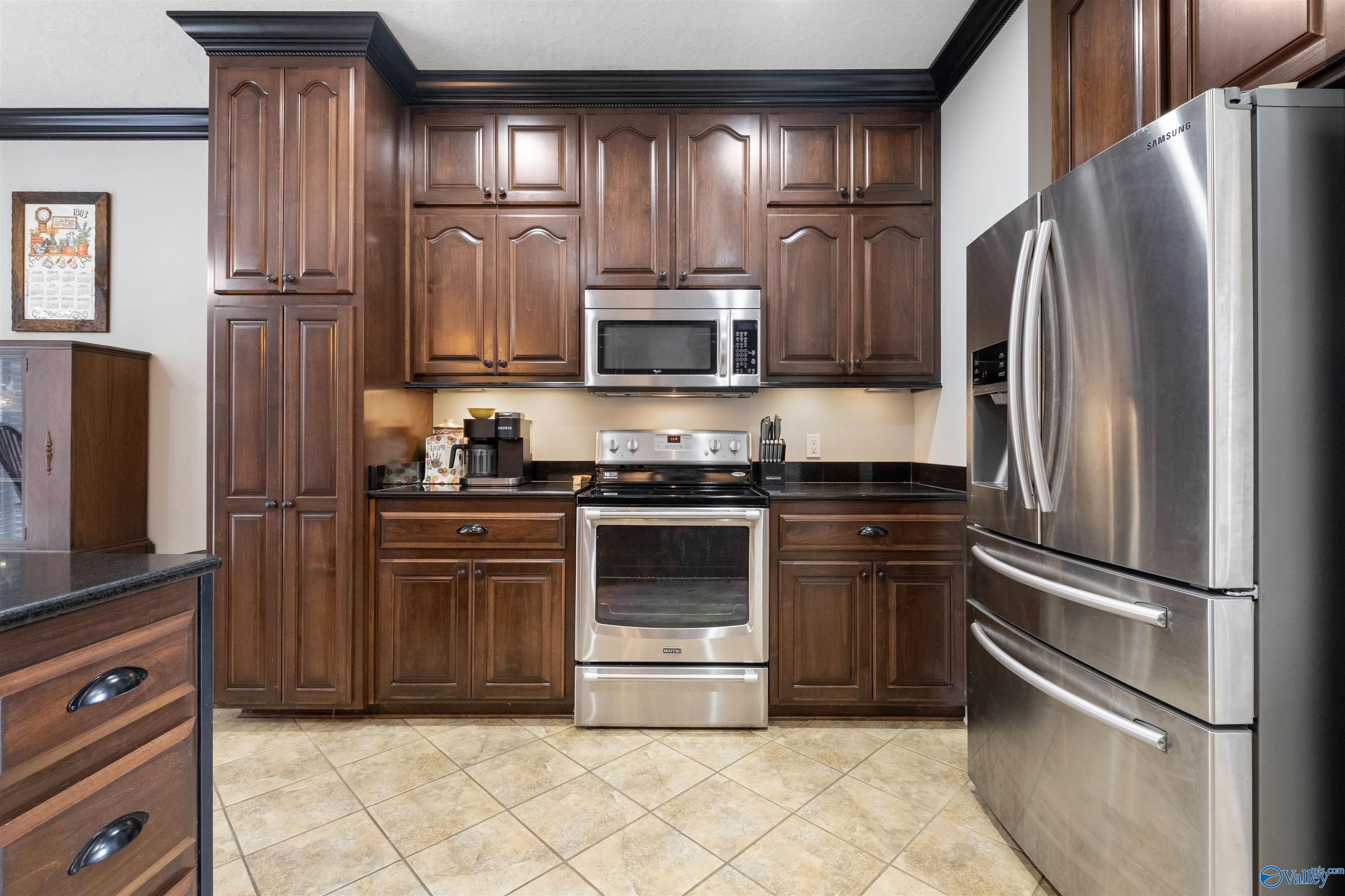 1825 Ashley Lane