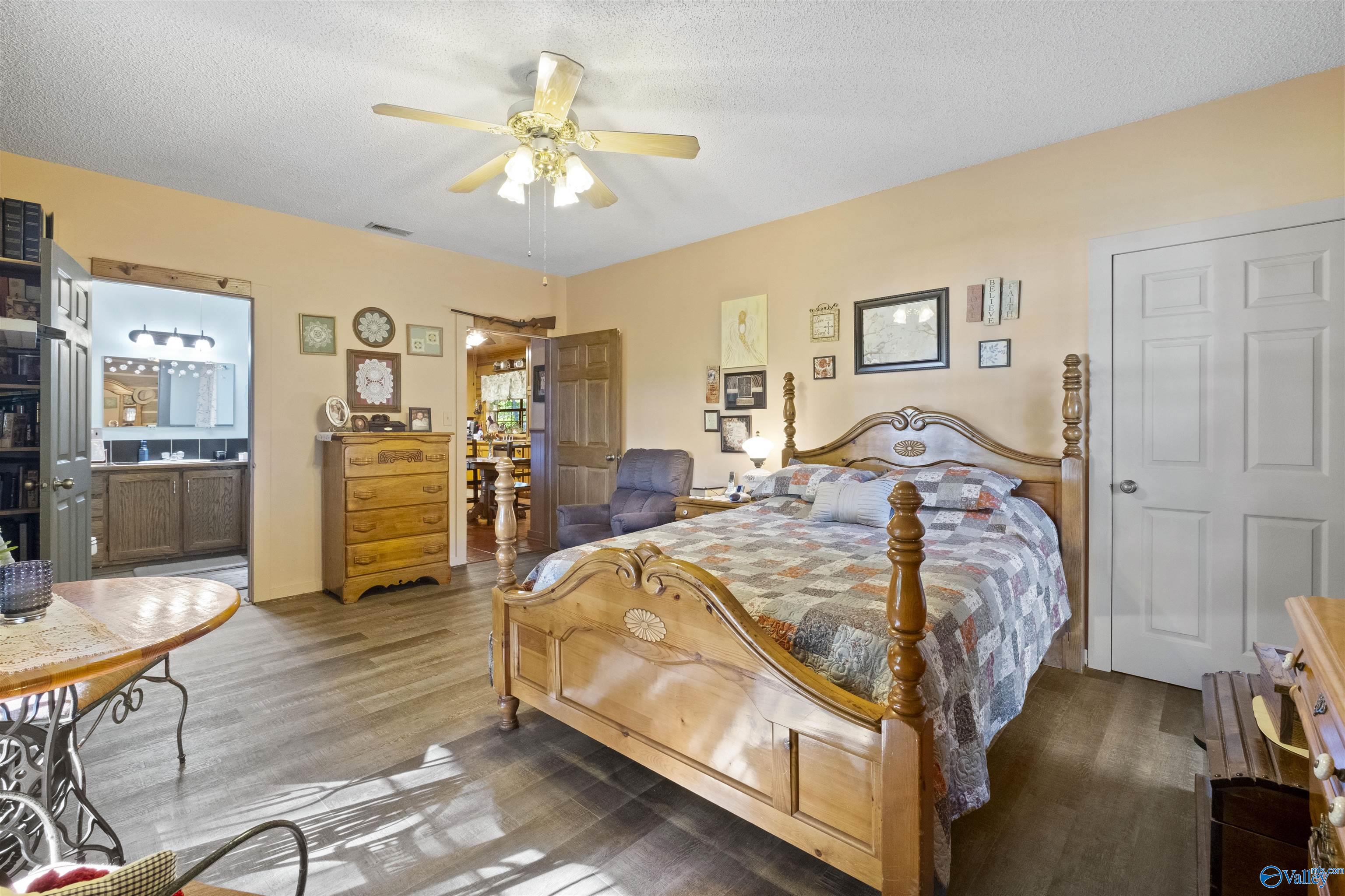 1996 Mohawk Cliff Road