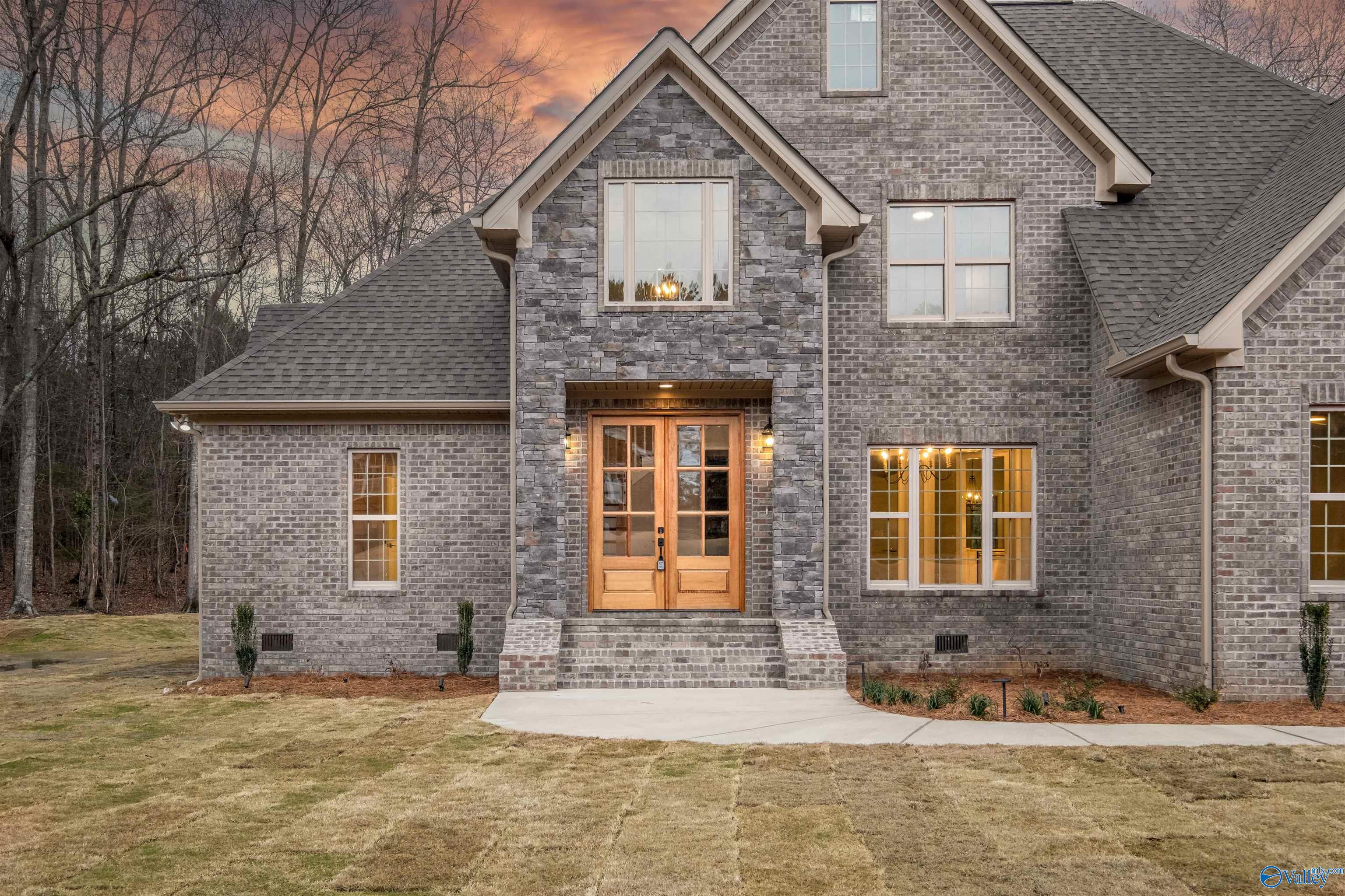 70 Arrowhead Cove