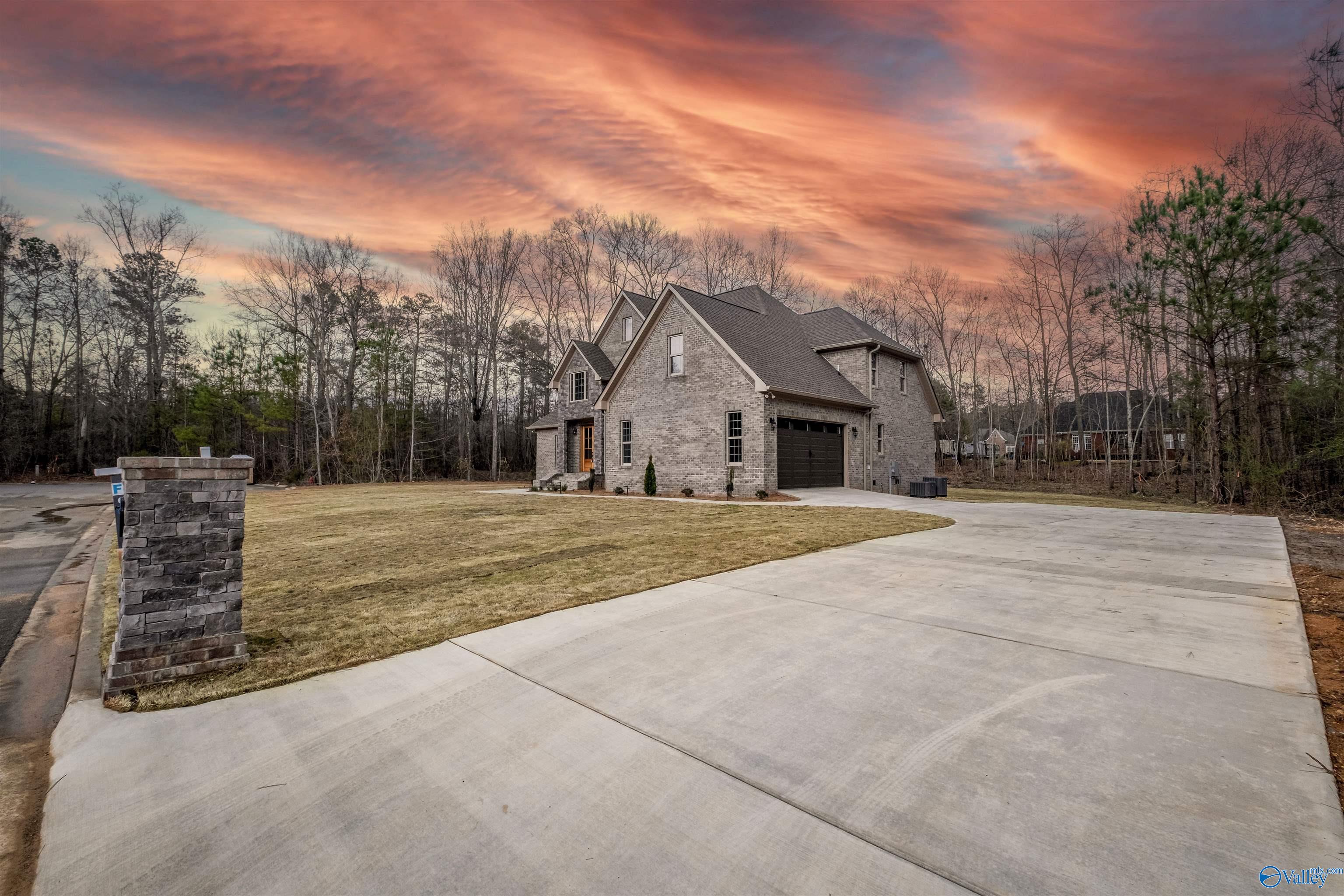 70 Arrowhead Cove