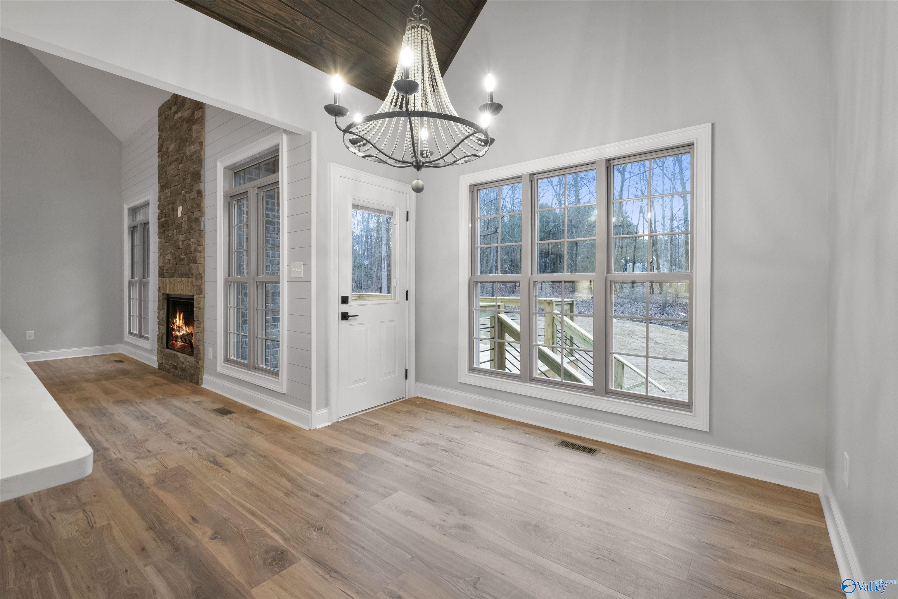 70 Arrowhead Cove
