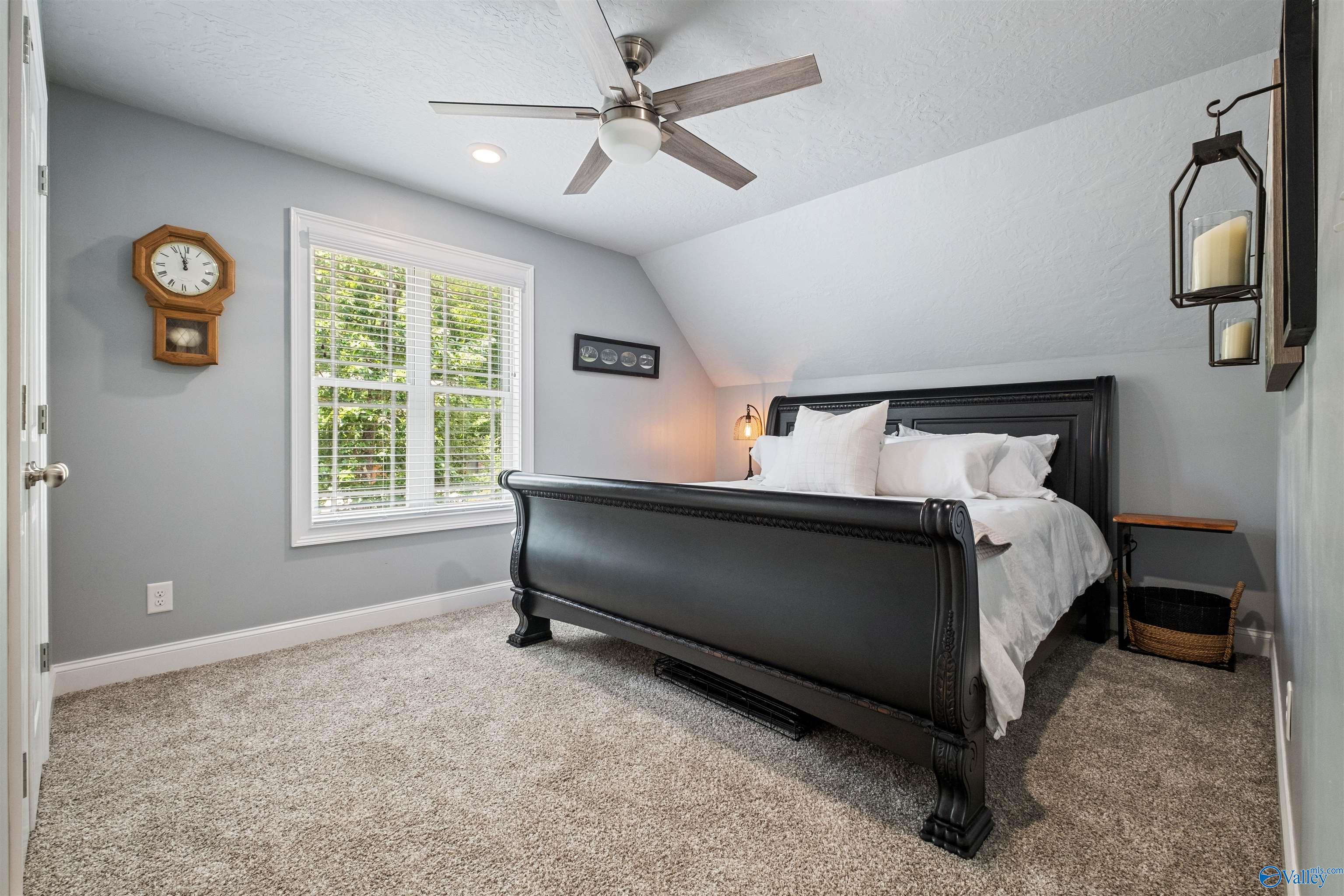 108 River Point