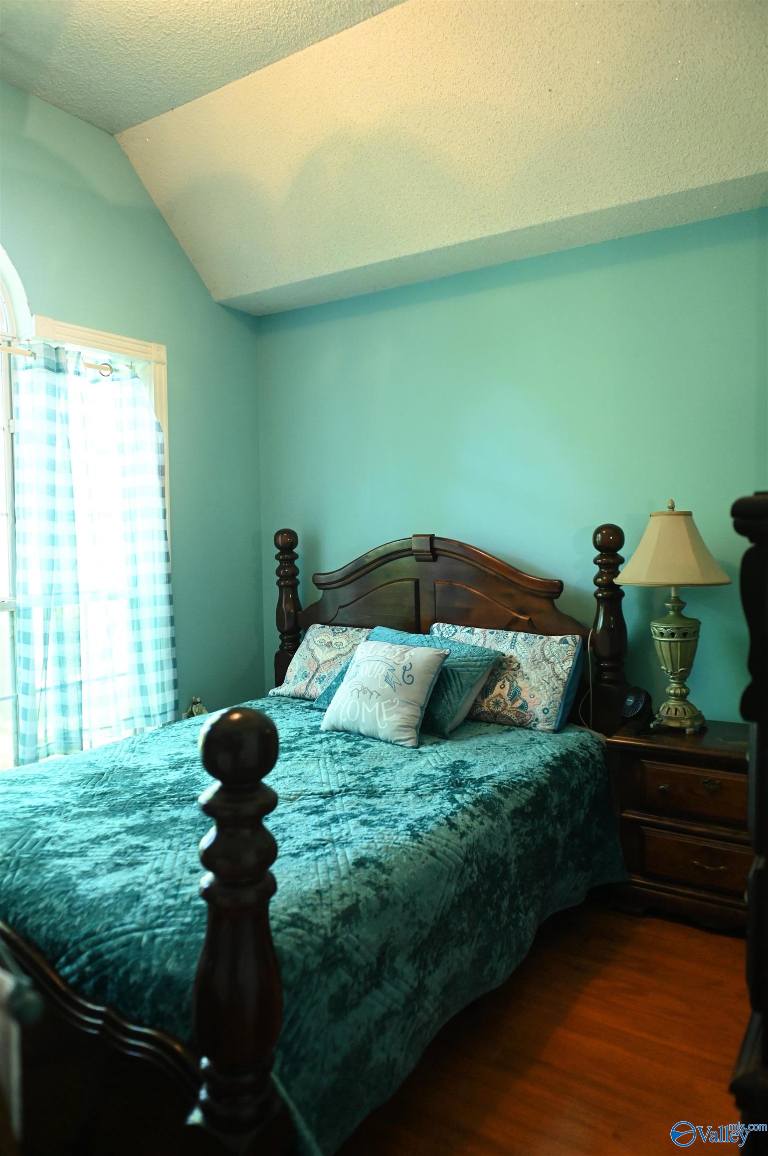 2697 Friendship Road