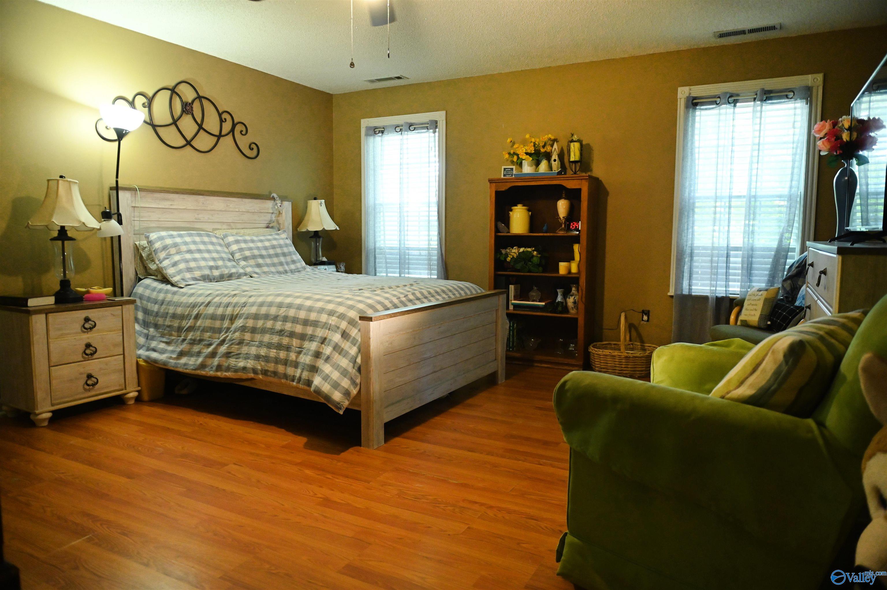 2697 Friendship Road
