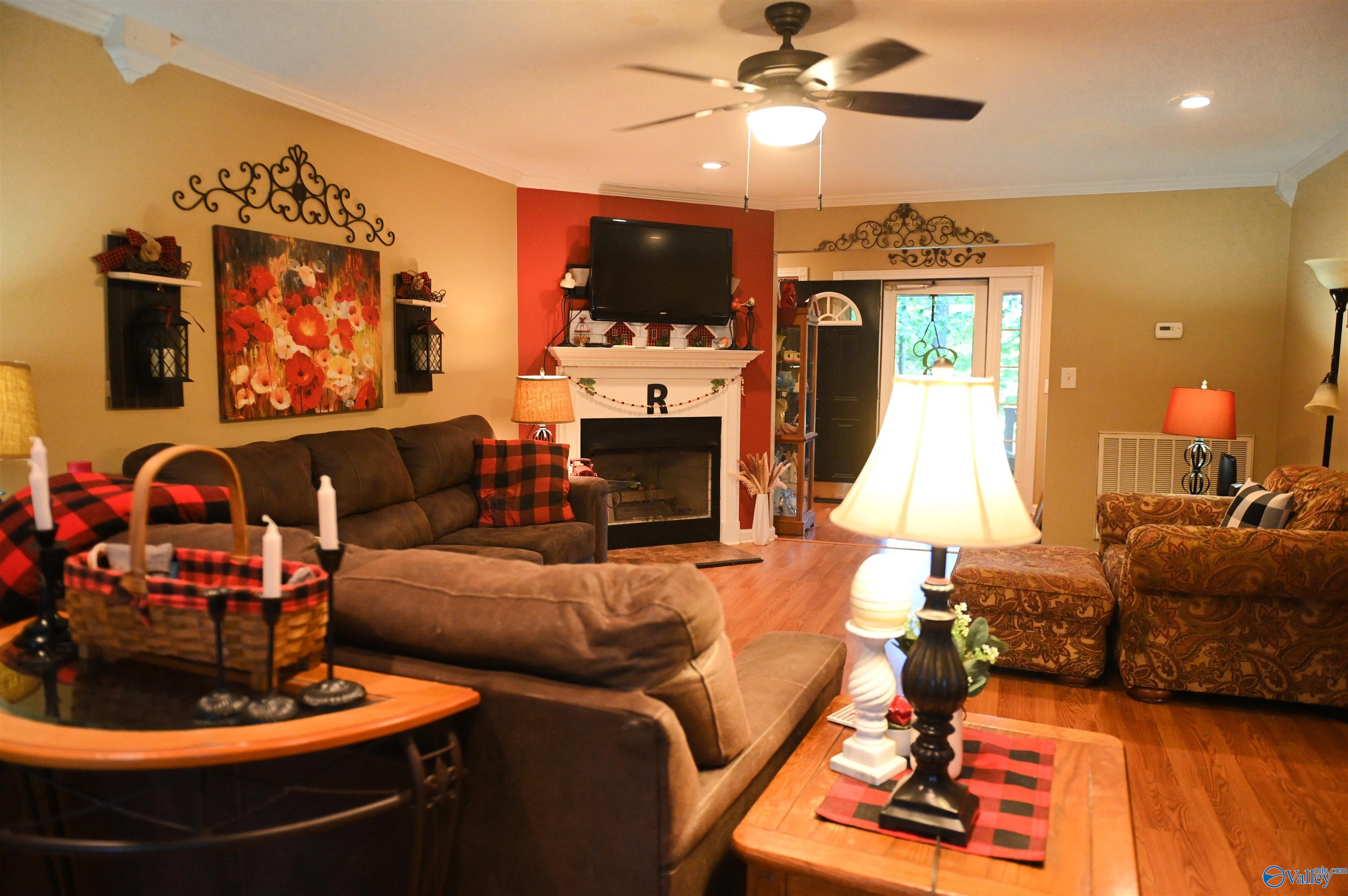 2697 Friendship Road