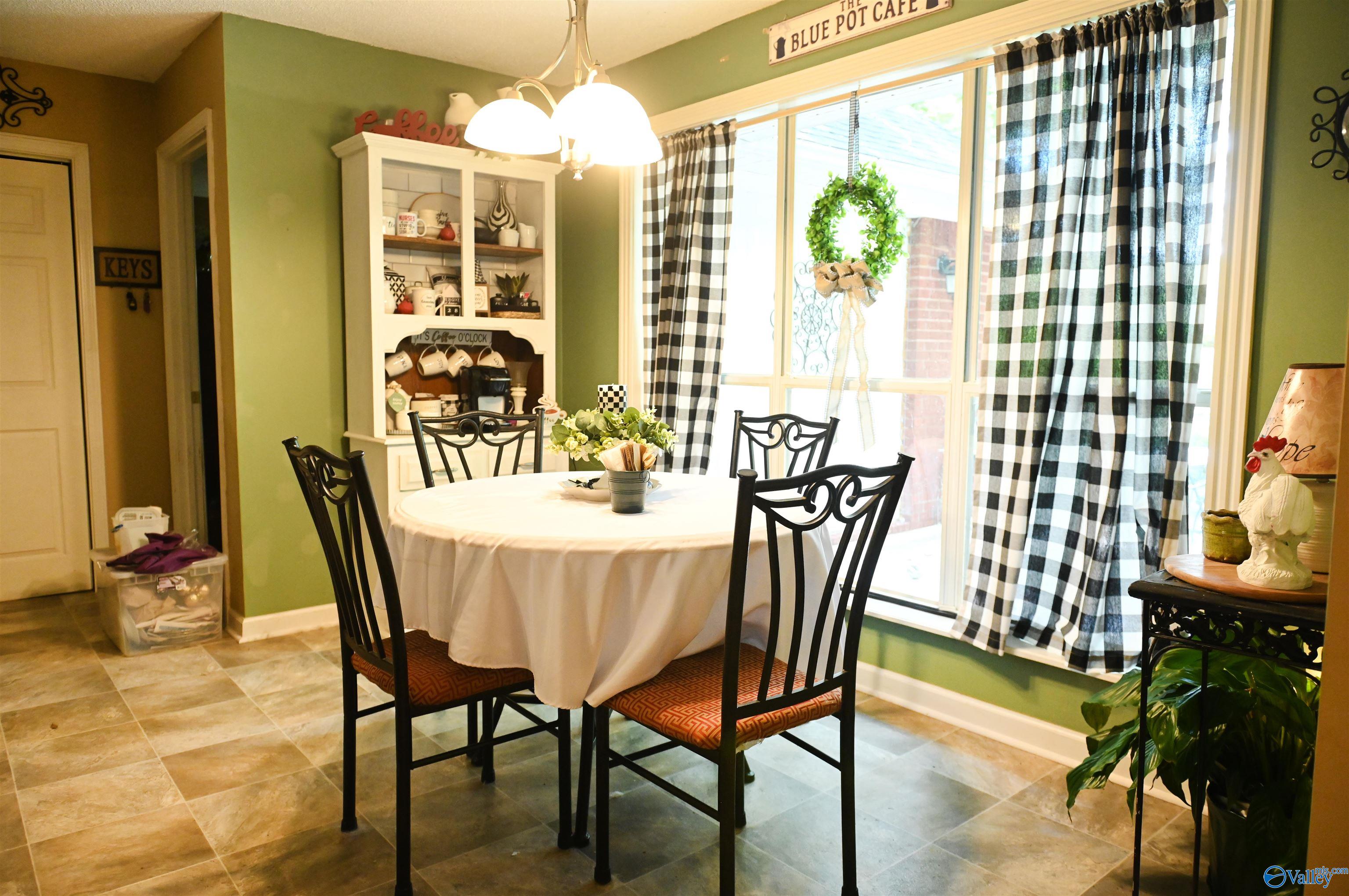 2697 Friendship Road