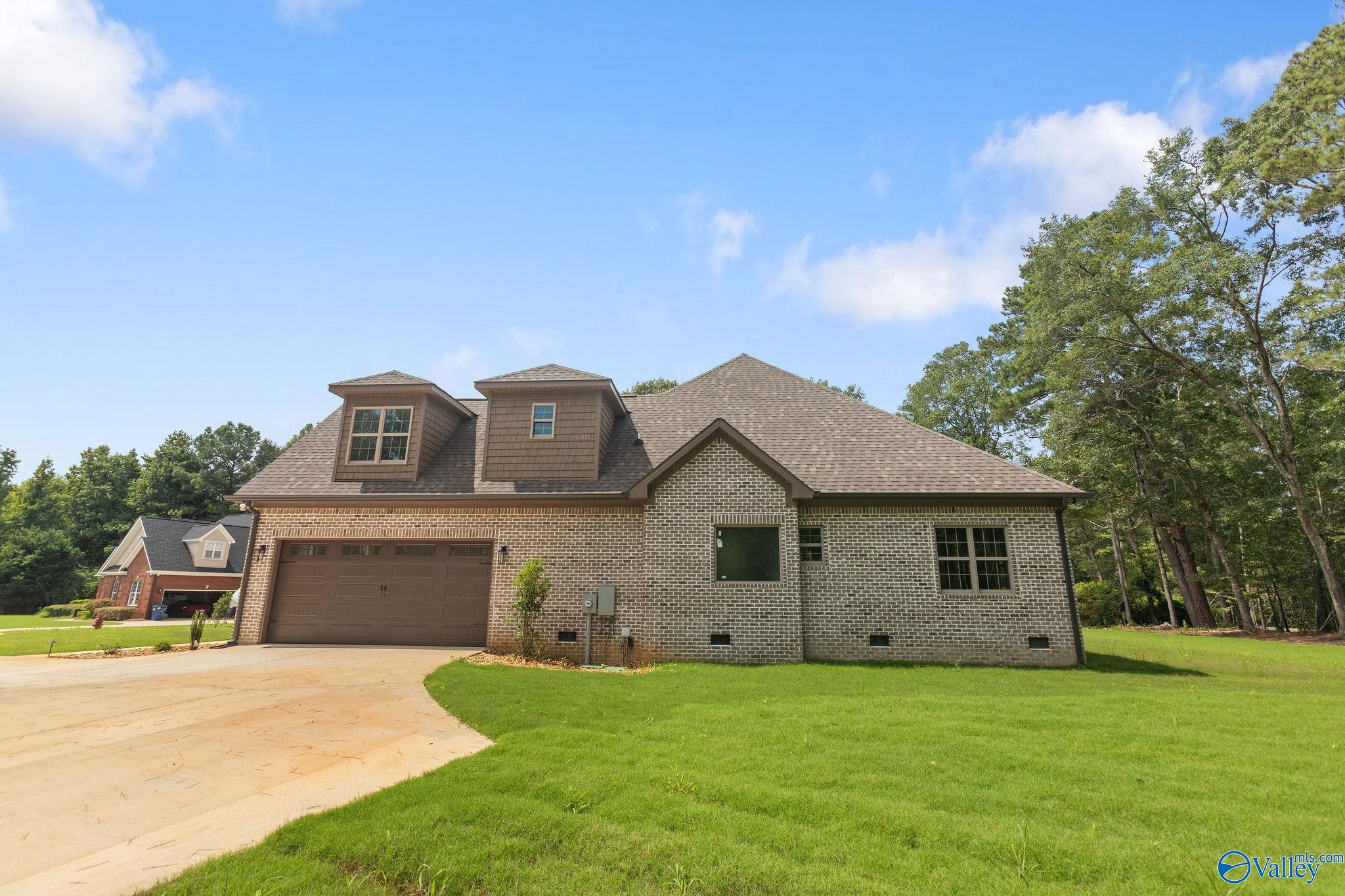 235 Arrowhead Trail