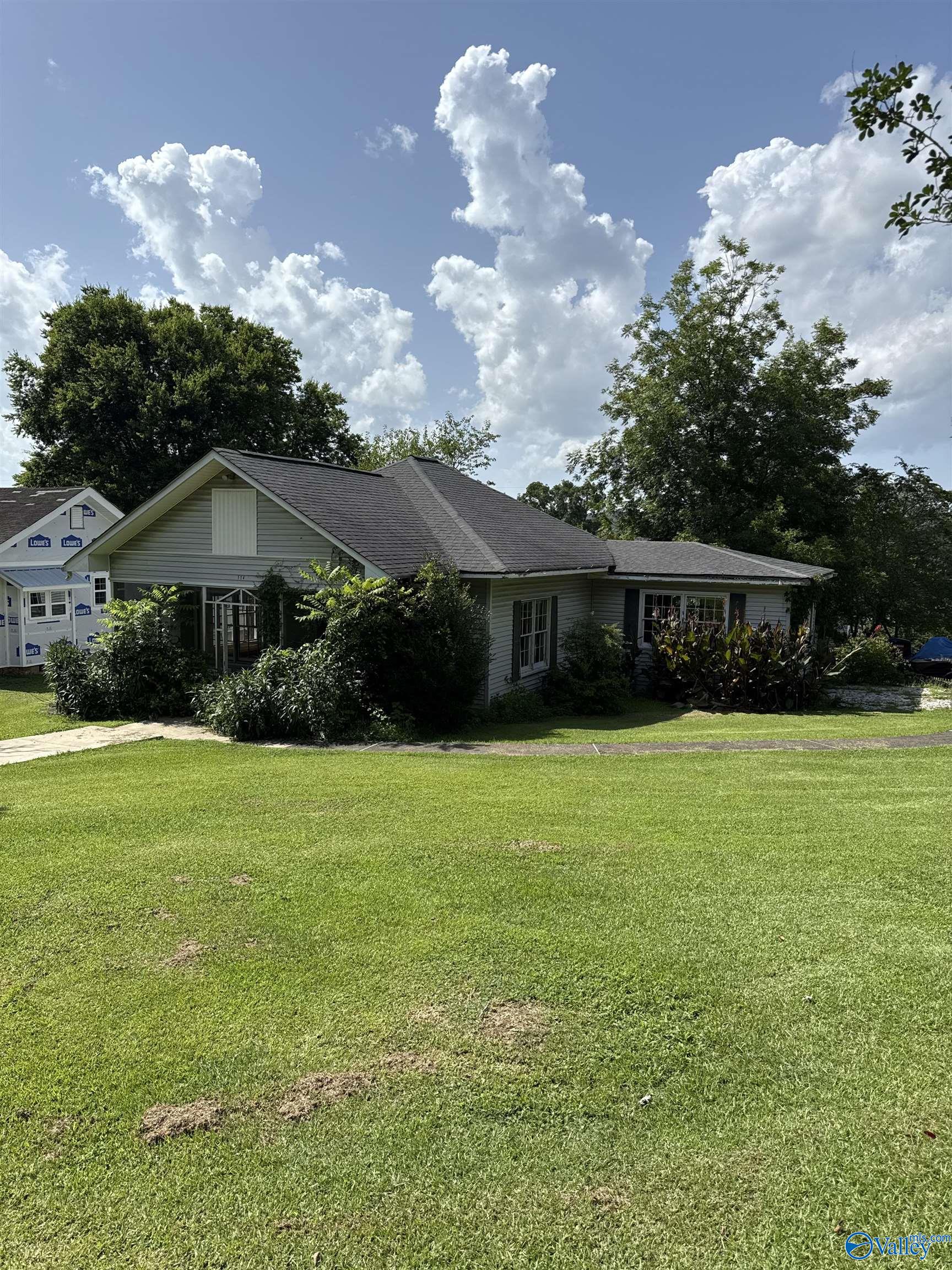 114 Washington Circle