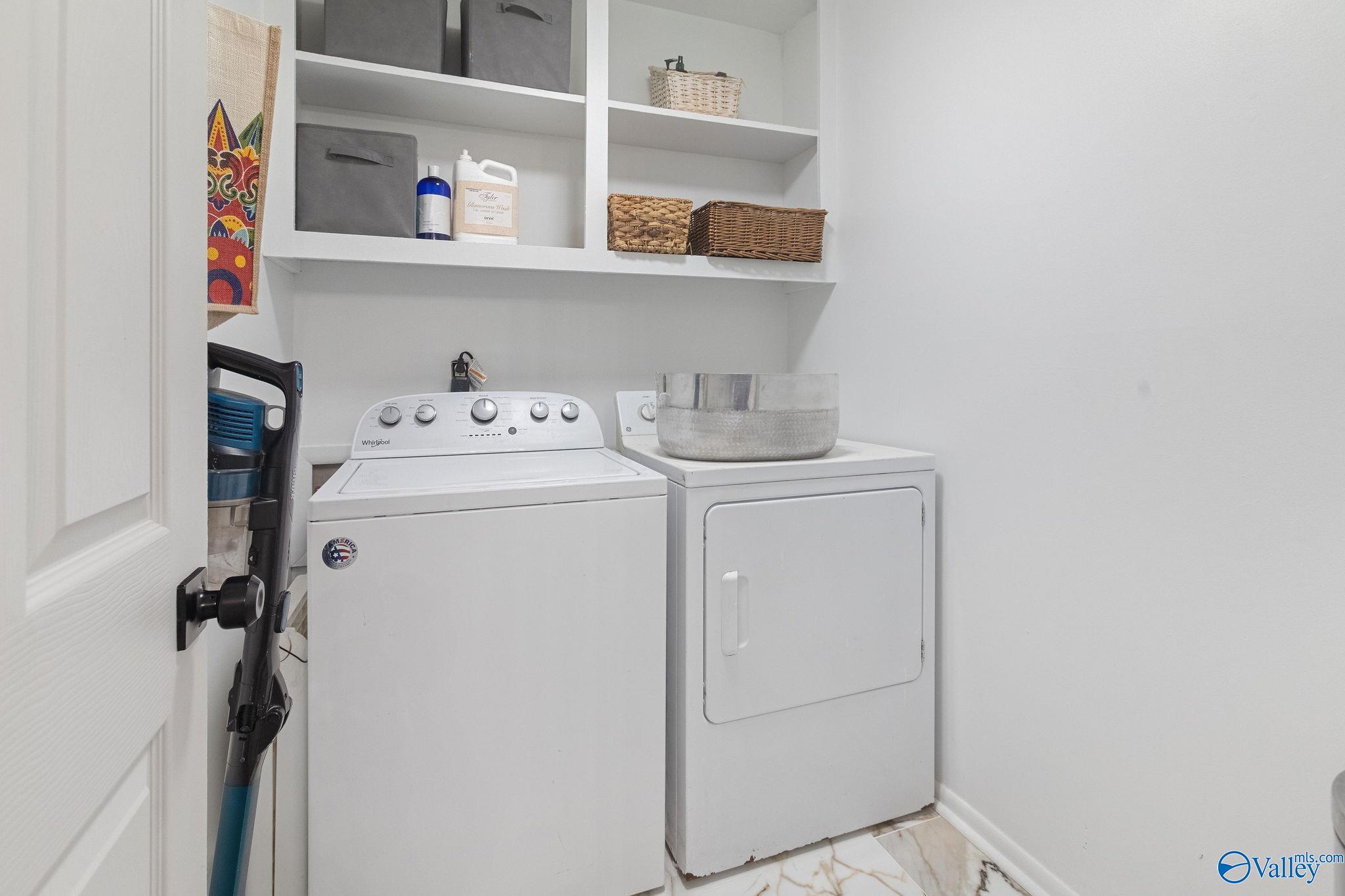 125 S South Hawk Drive, Rainbow City