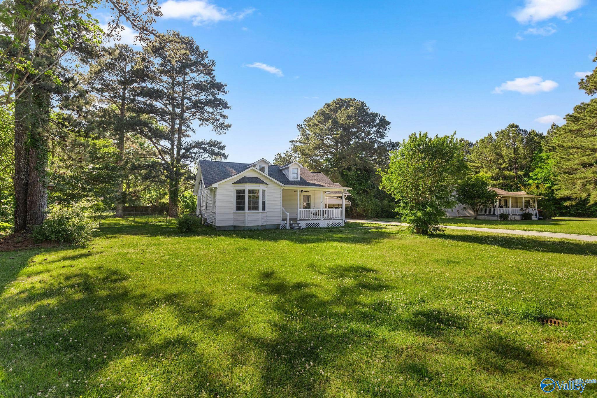 1123 Larry Street Glencoe AL